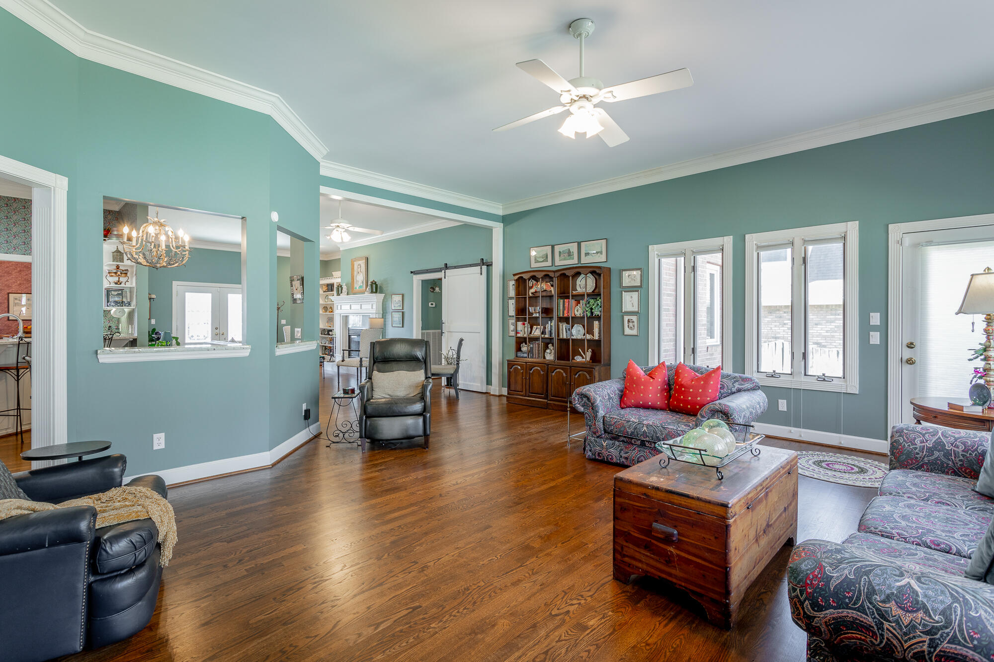 8115 Gatehouse Crossing