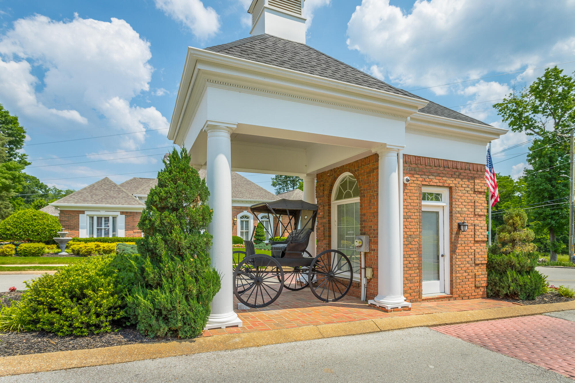 8115 Gatehouse Crossing