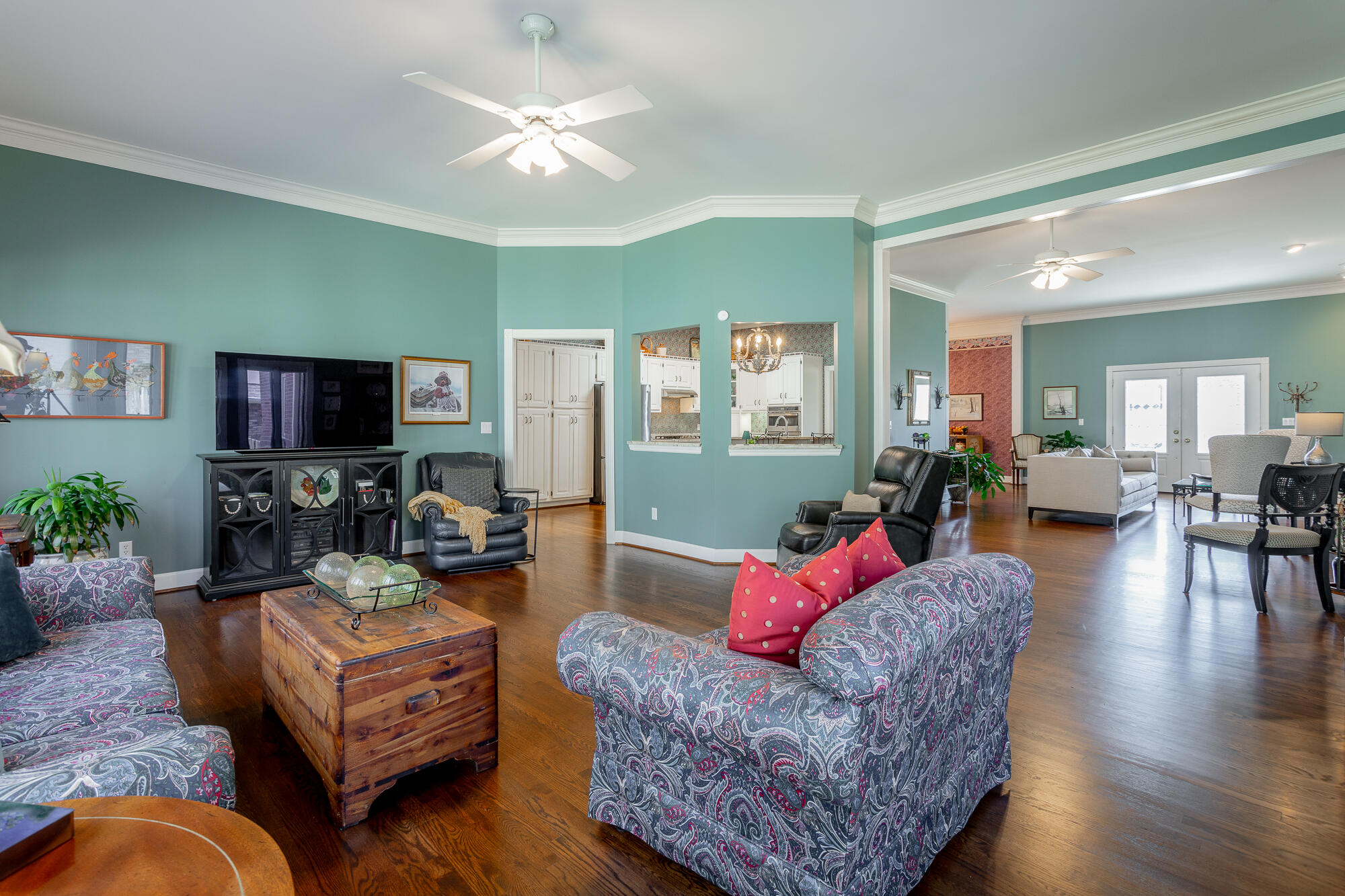 8115 Gatehouse Crossing