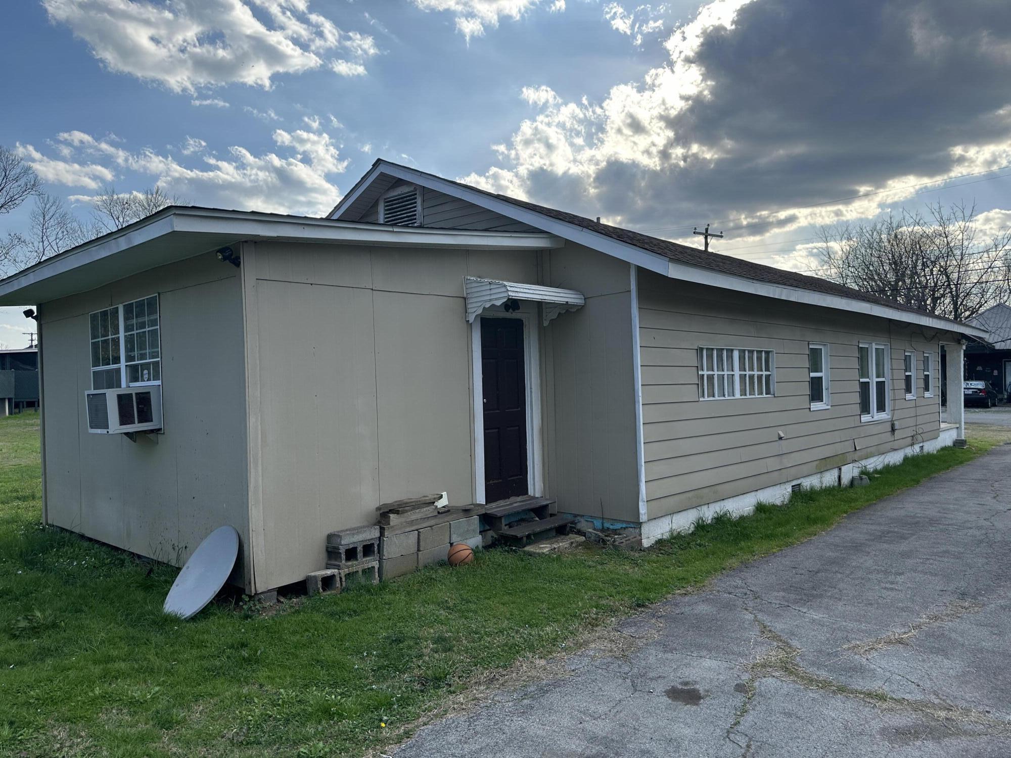 816 Indian Ave