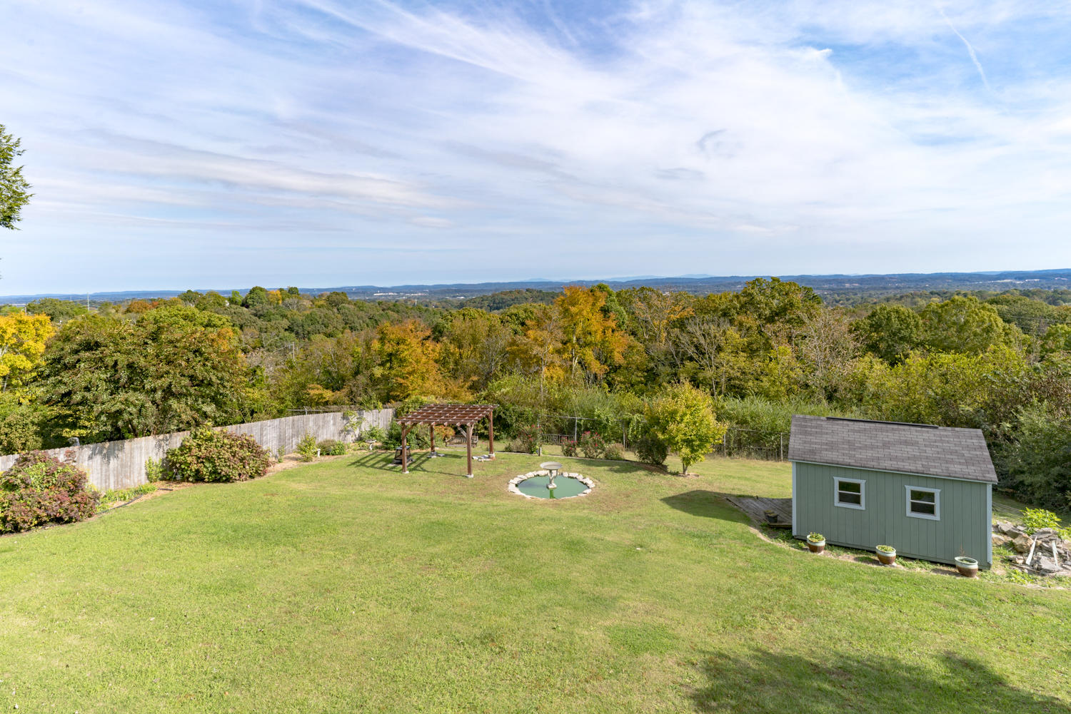 3224 S Crest Pl