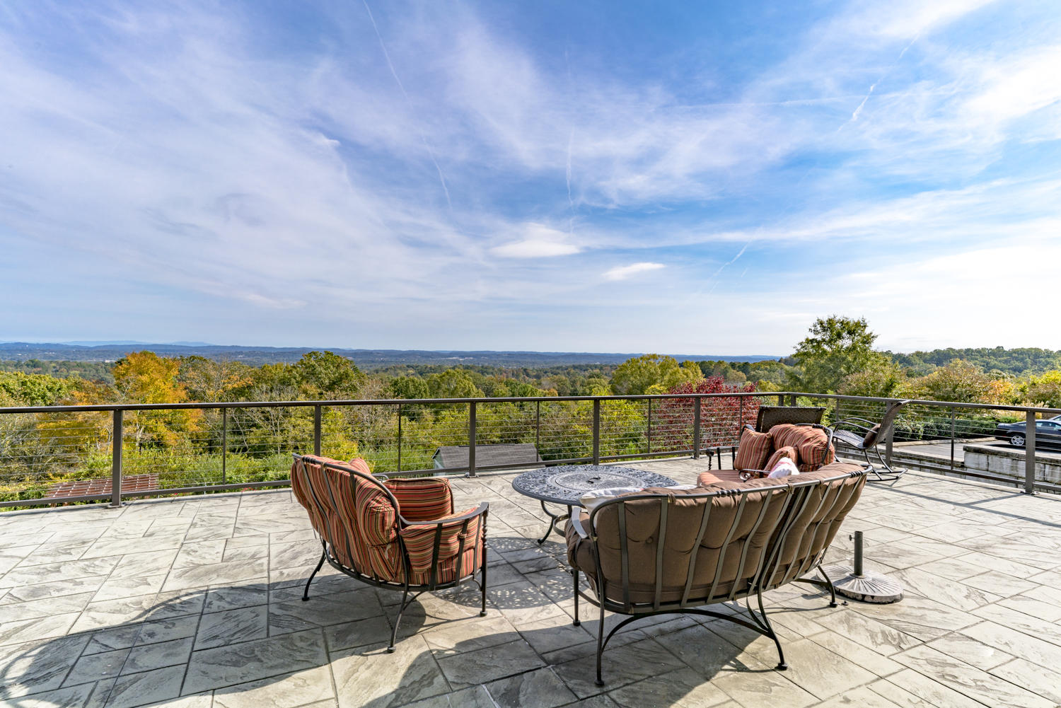 3224 S Crest Pl