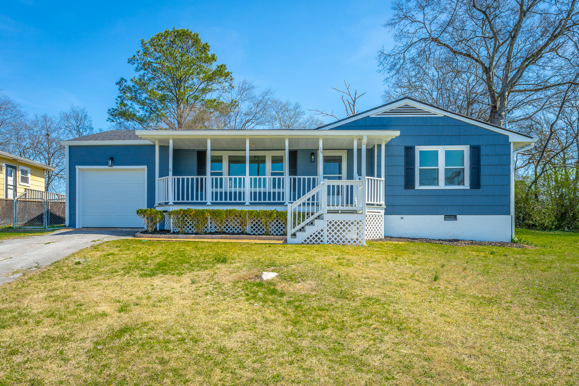 15 Lee Circle