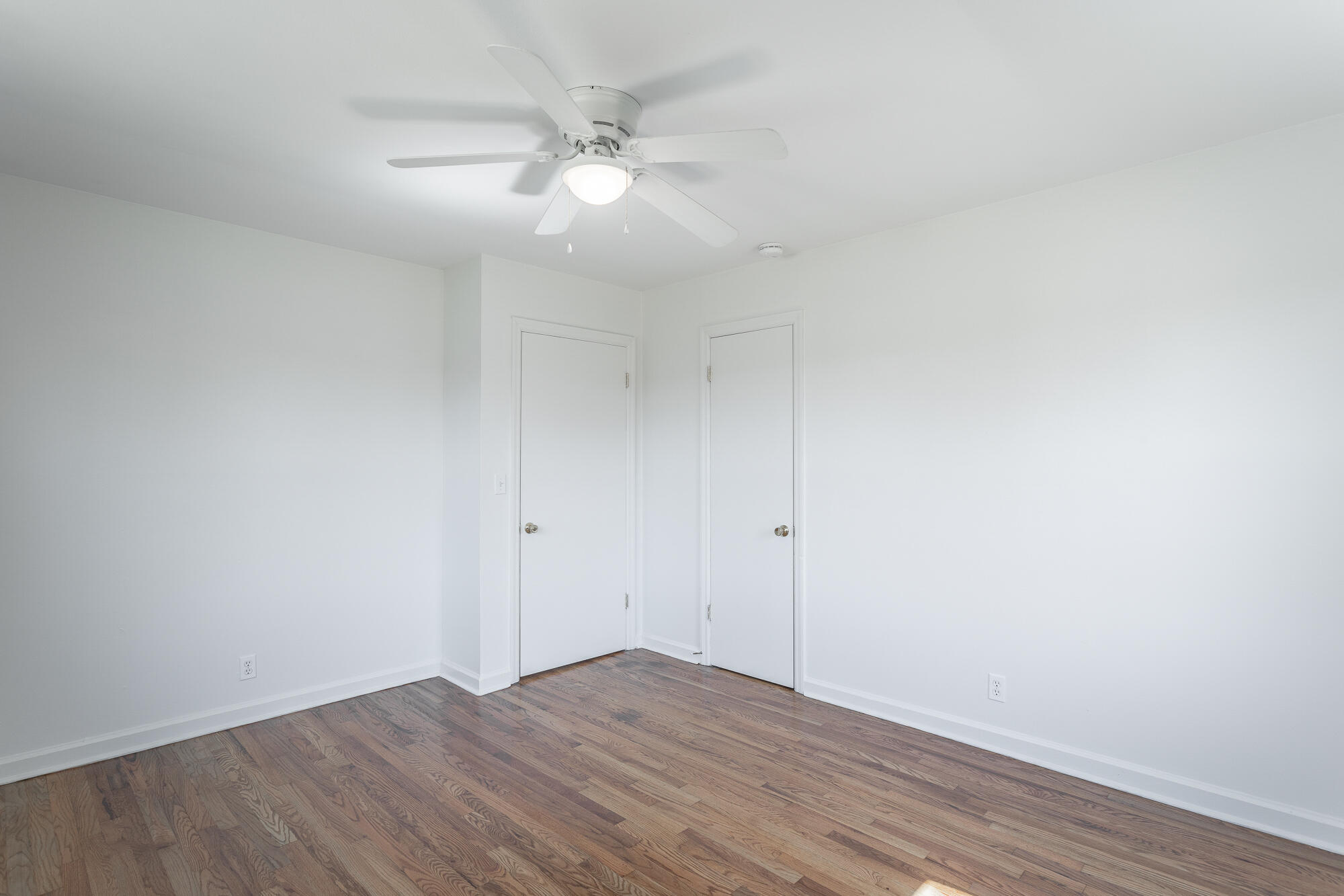 15 Lee Circle