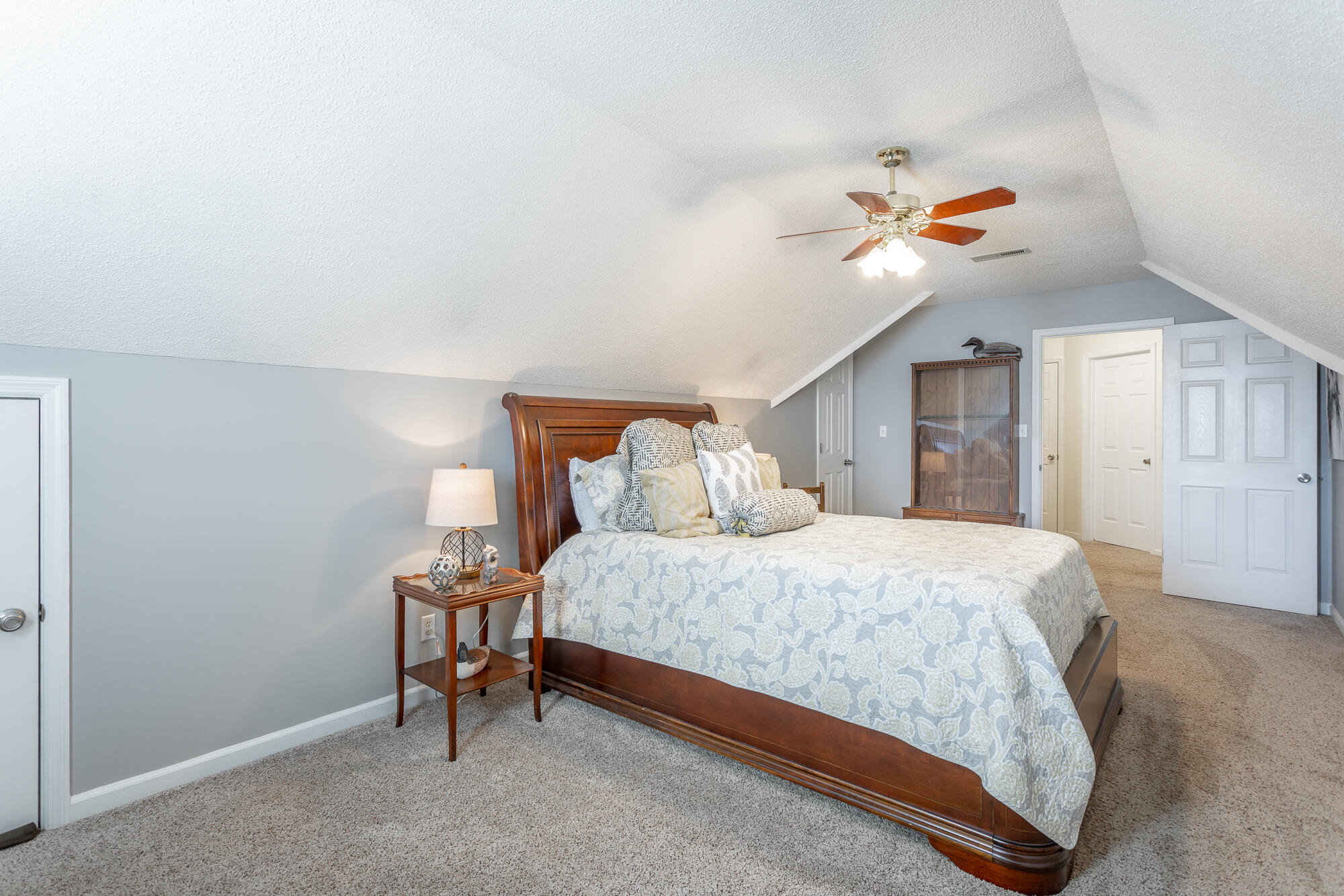 2801 Chapel Bend Drive