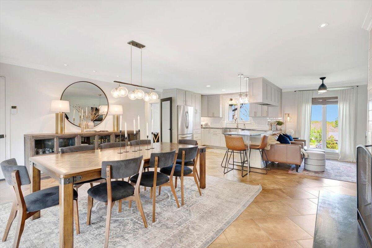 1700 Skyline Dr