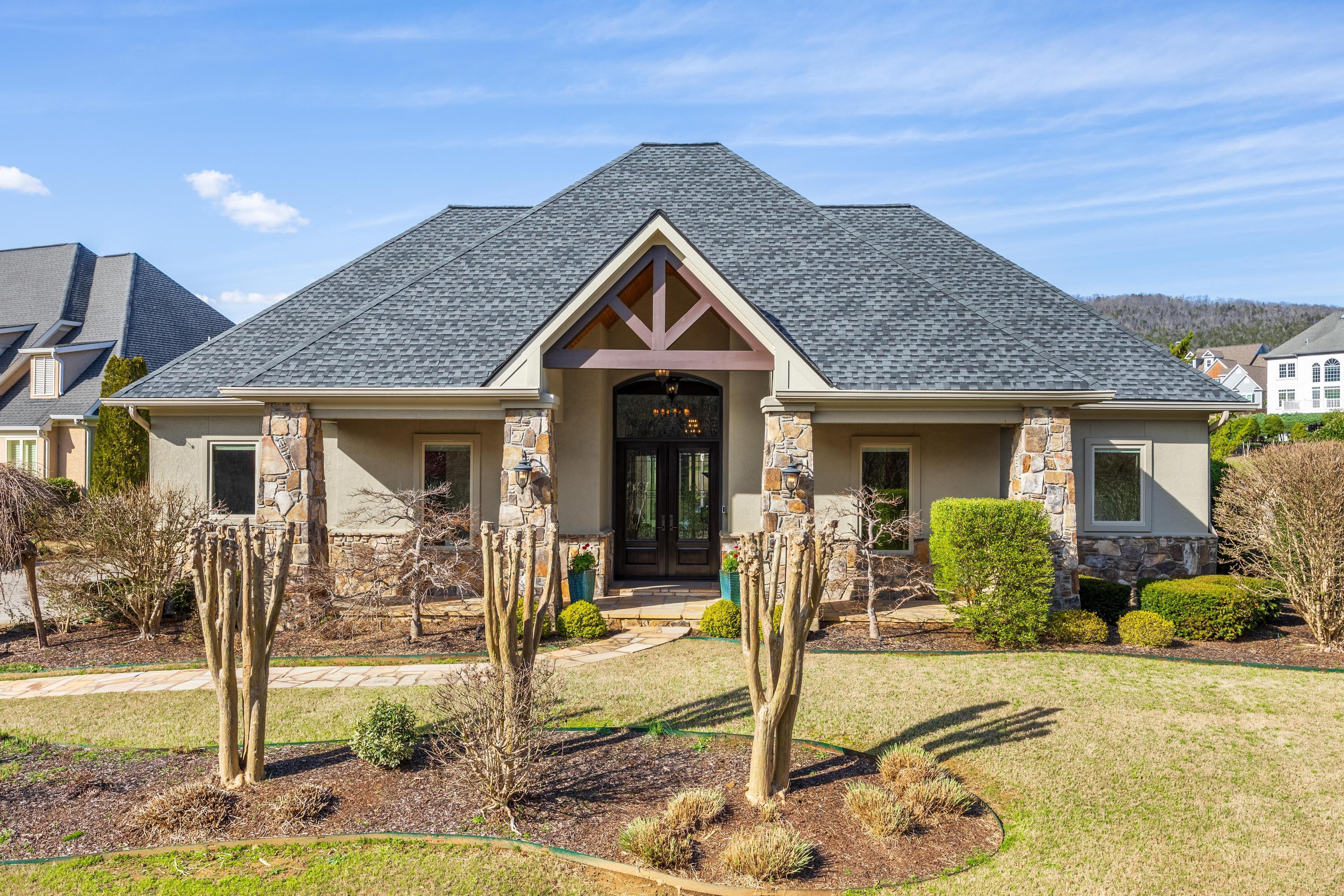 708 Black Creek Dr