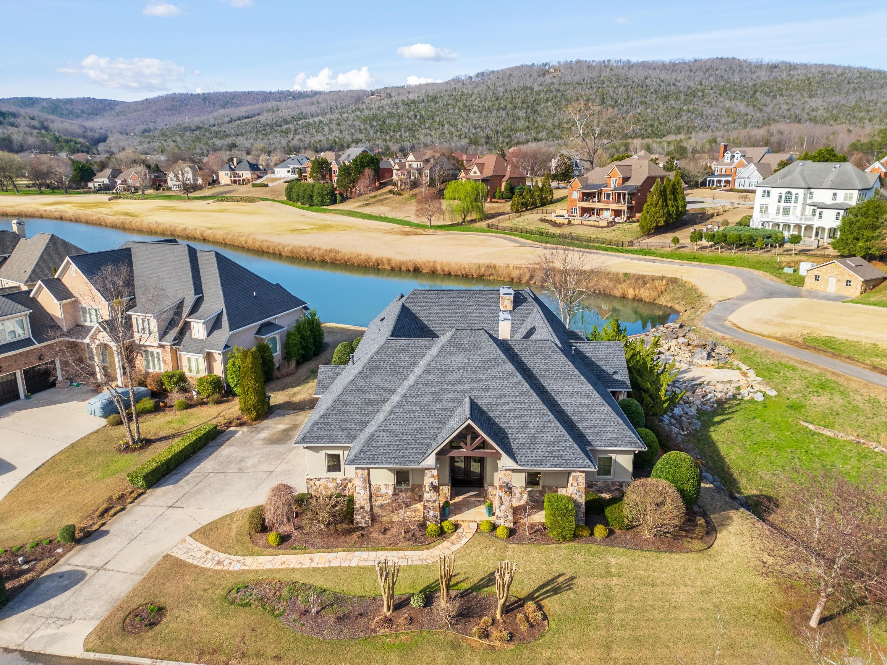 708 Black Creek Dr