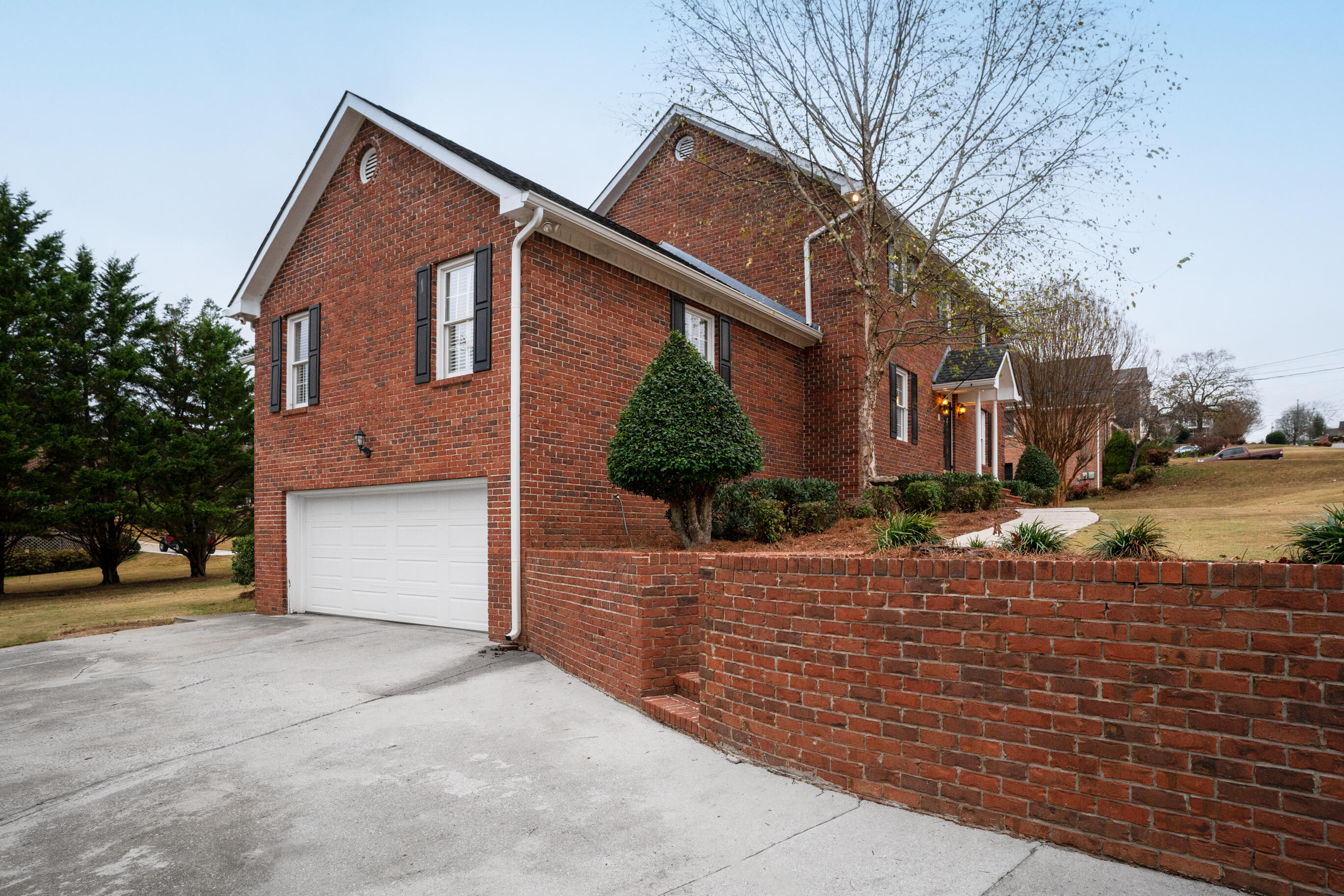 9430 Shadow Point Circle