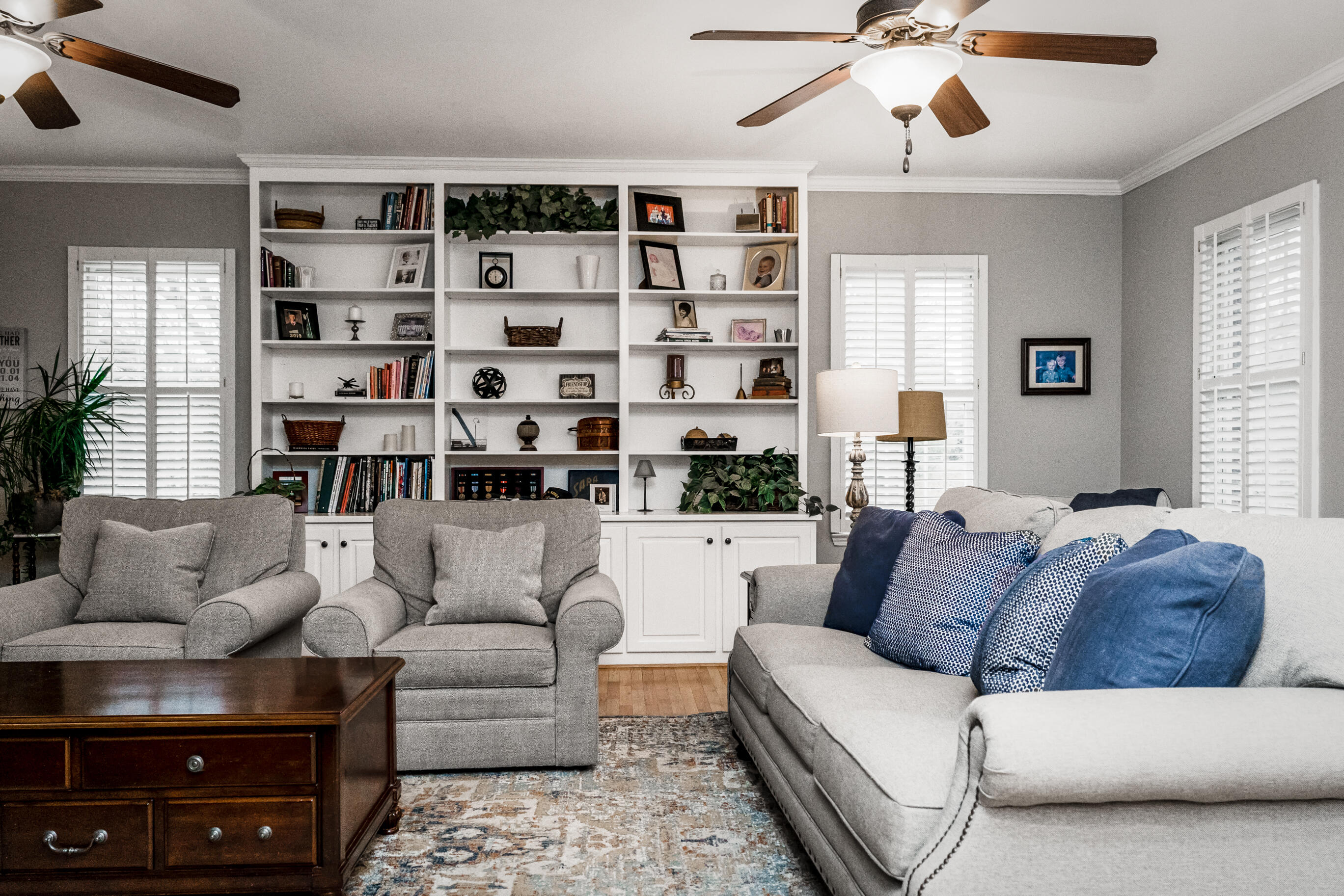 9430 Shadow Point Circle