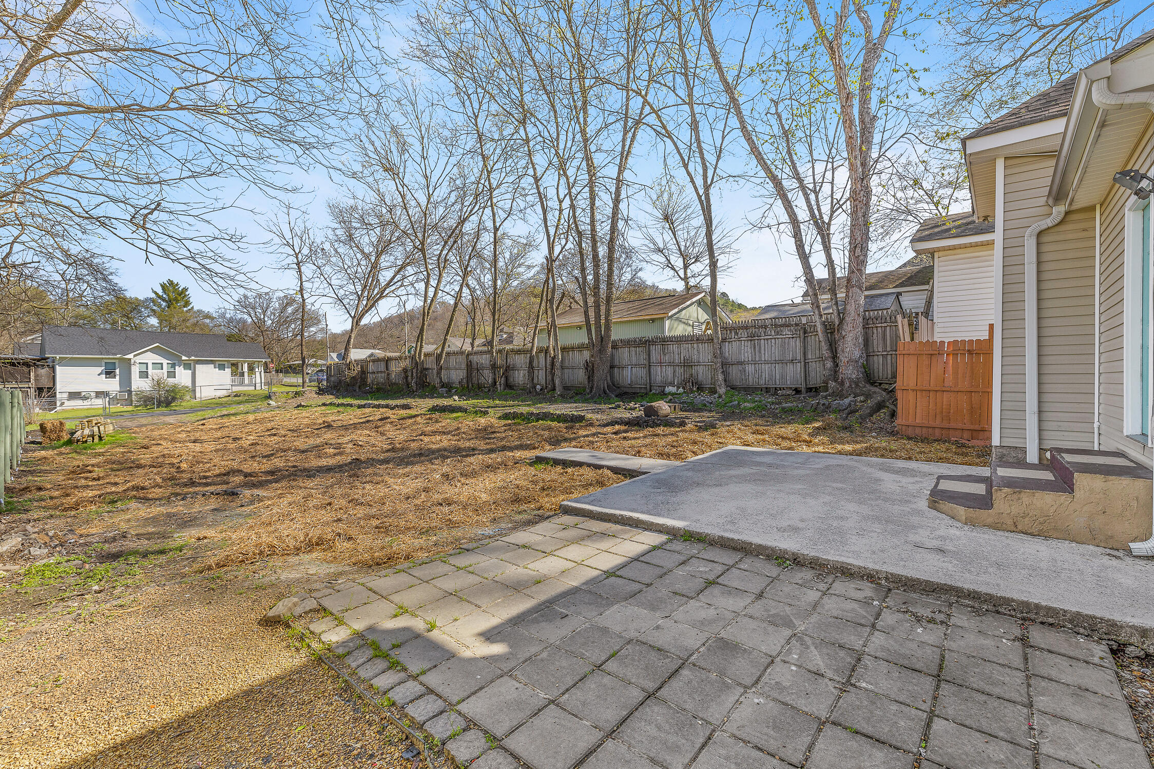 306 E Gordon Ave