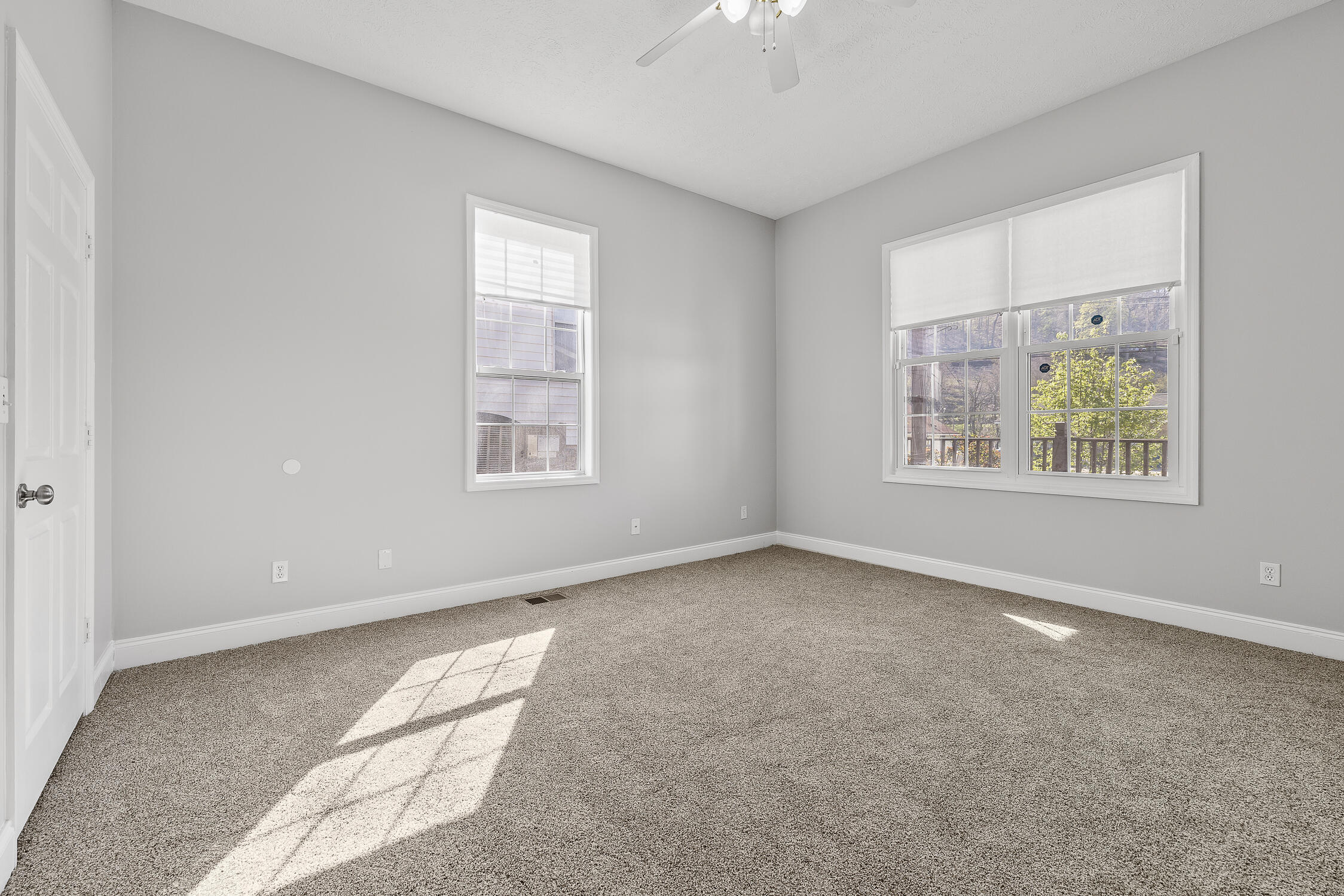 306 E Gordon Ave