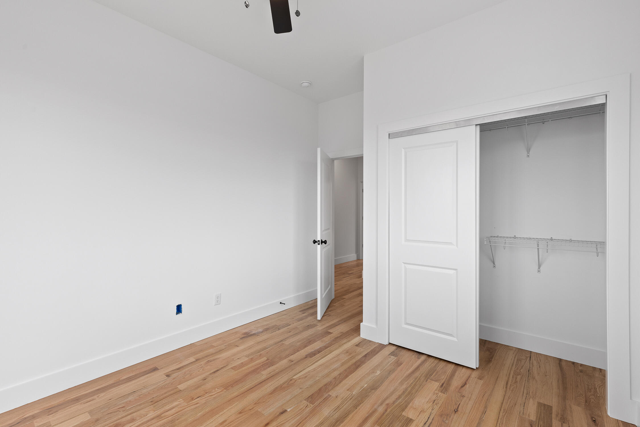 3319 Aberdeen Row