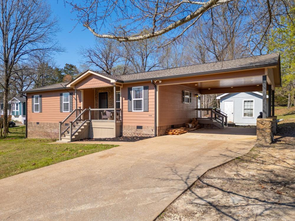 13413 Cindy Dr