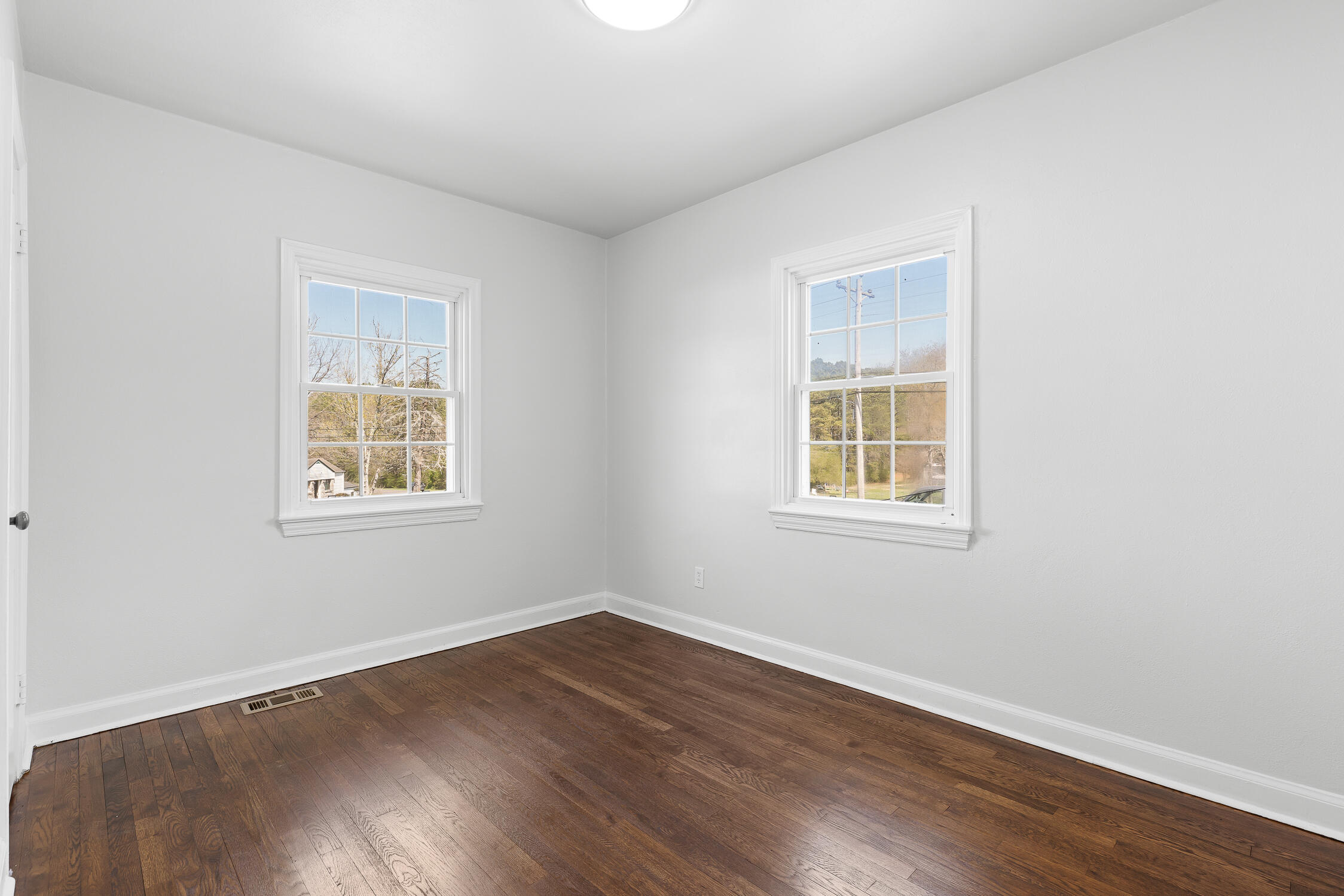 1148 Mission Ridge Rd