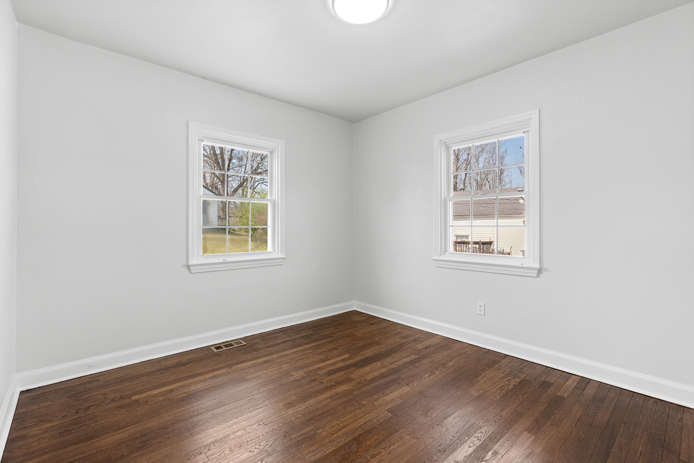 1148 Mission Ridge Rd