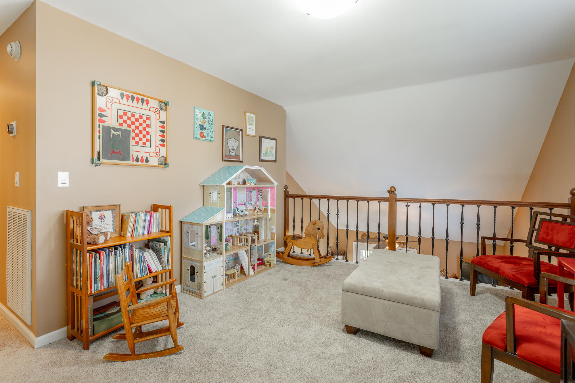 2421 Royal Fern Tr
