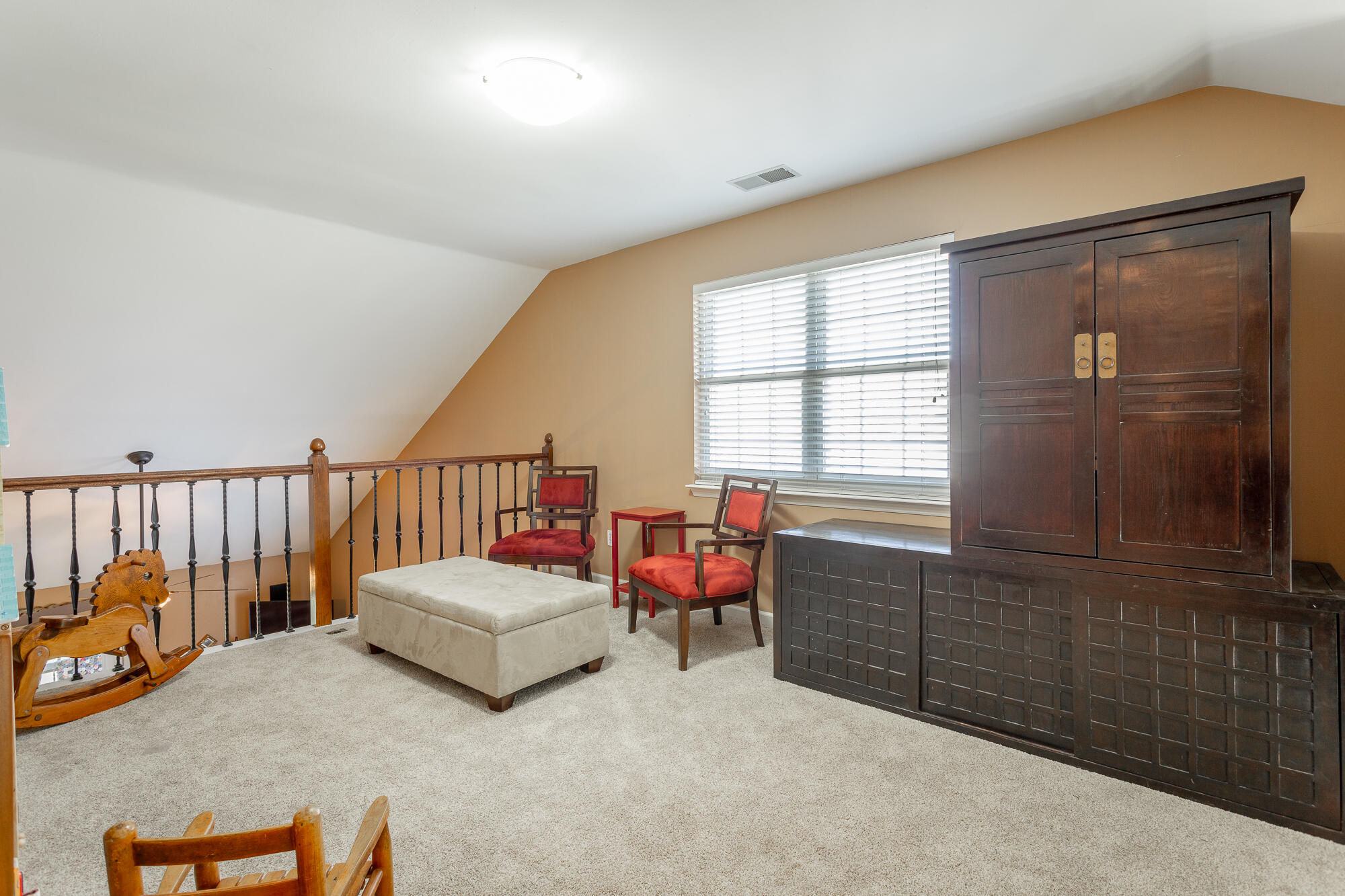 2421 Royal Fern Tr