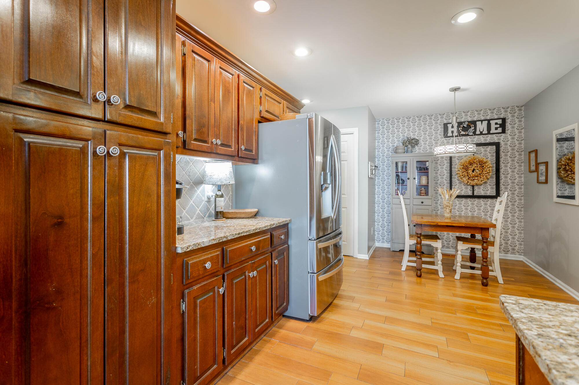 2421 Royal Fern Tr