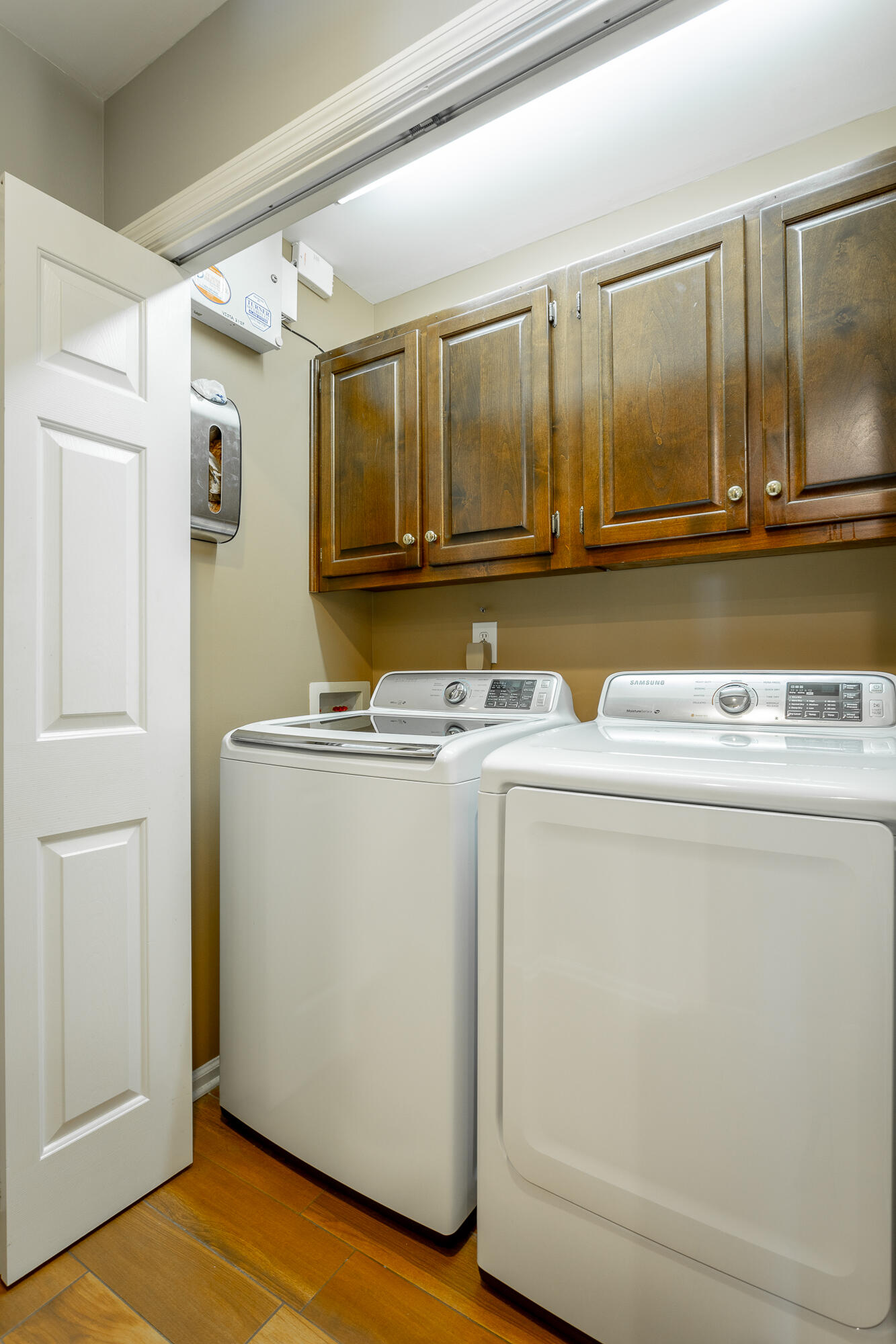 2421 Royal Fern Tr