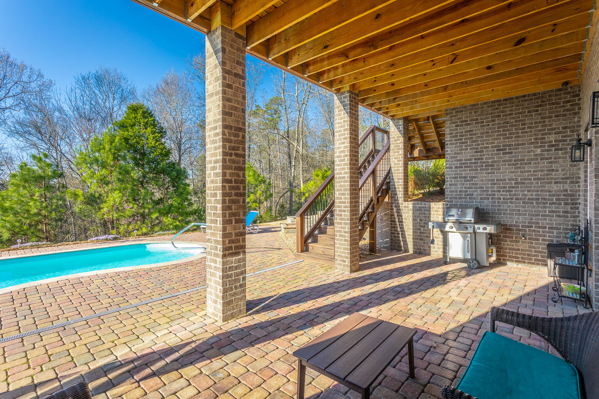 165 Overlook Dr