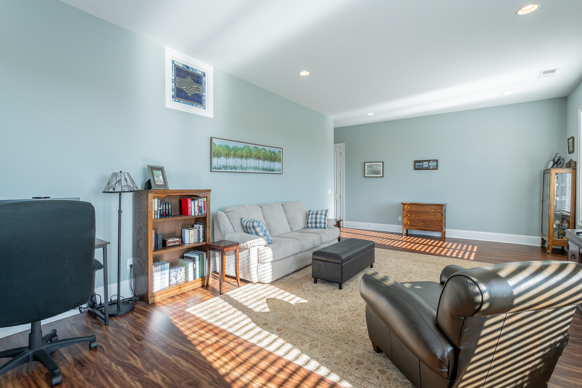 165 Overlook Dr