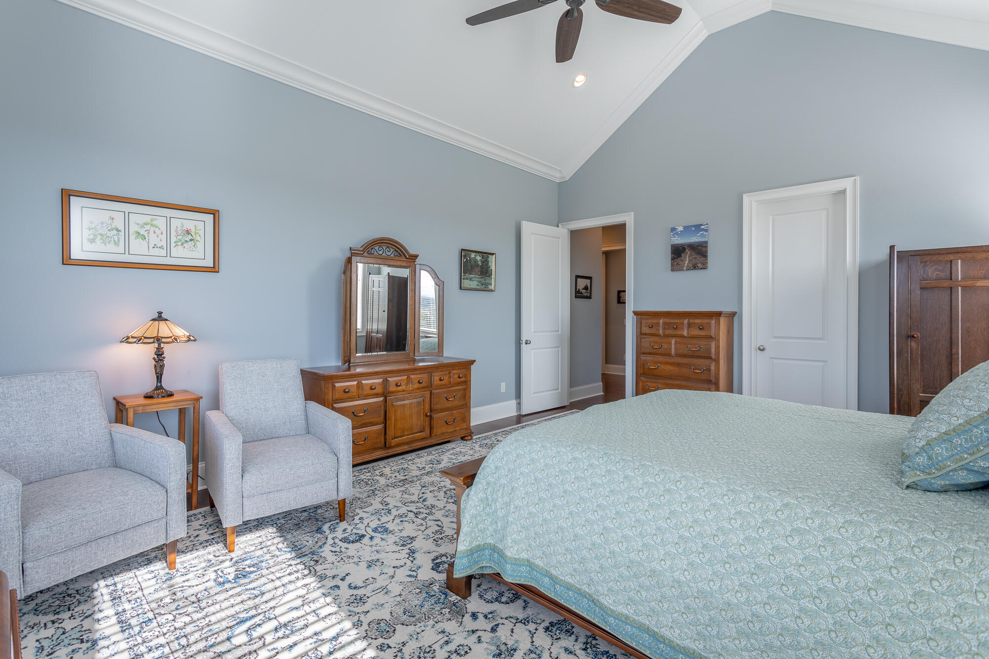 165 Overlook Dr