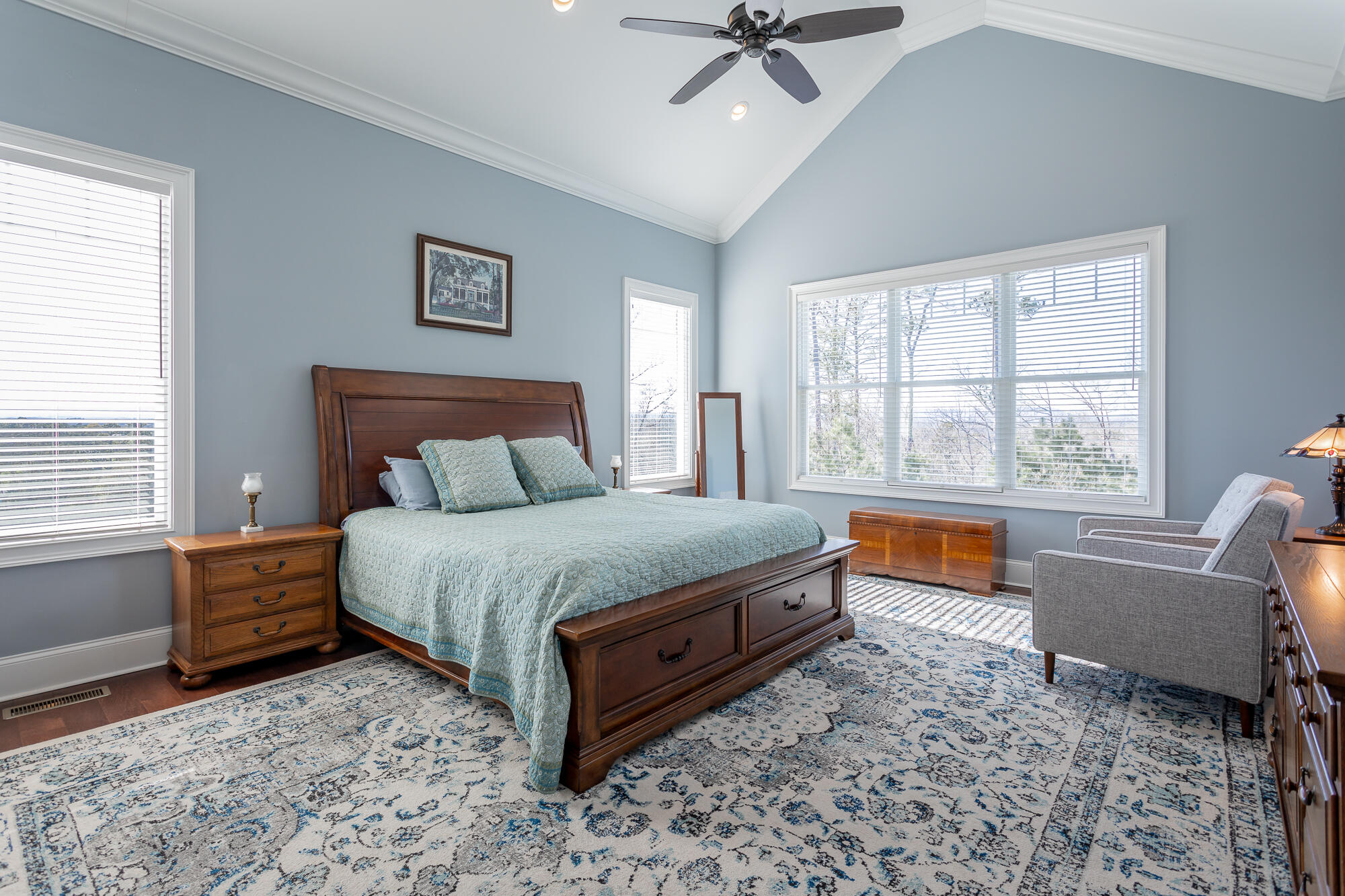 165 Overlook Dr