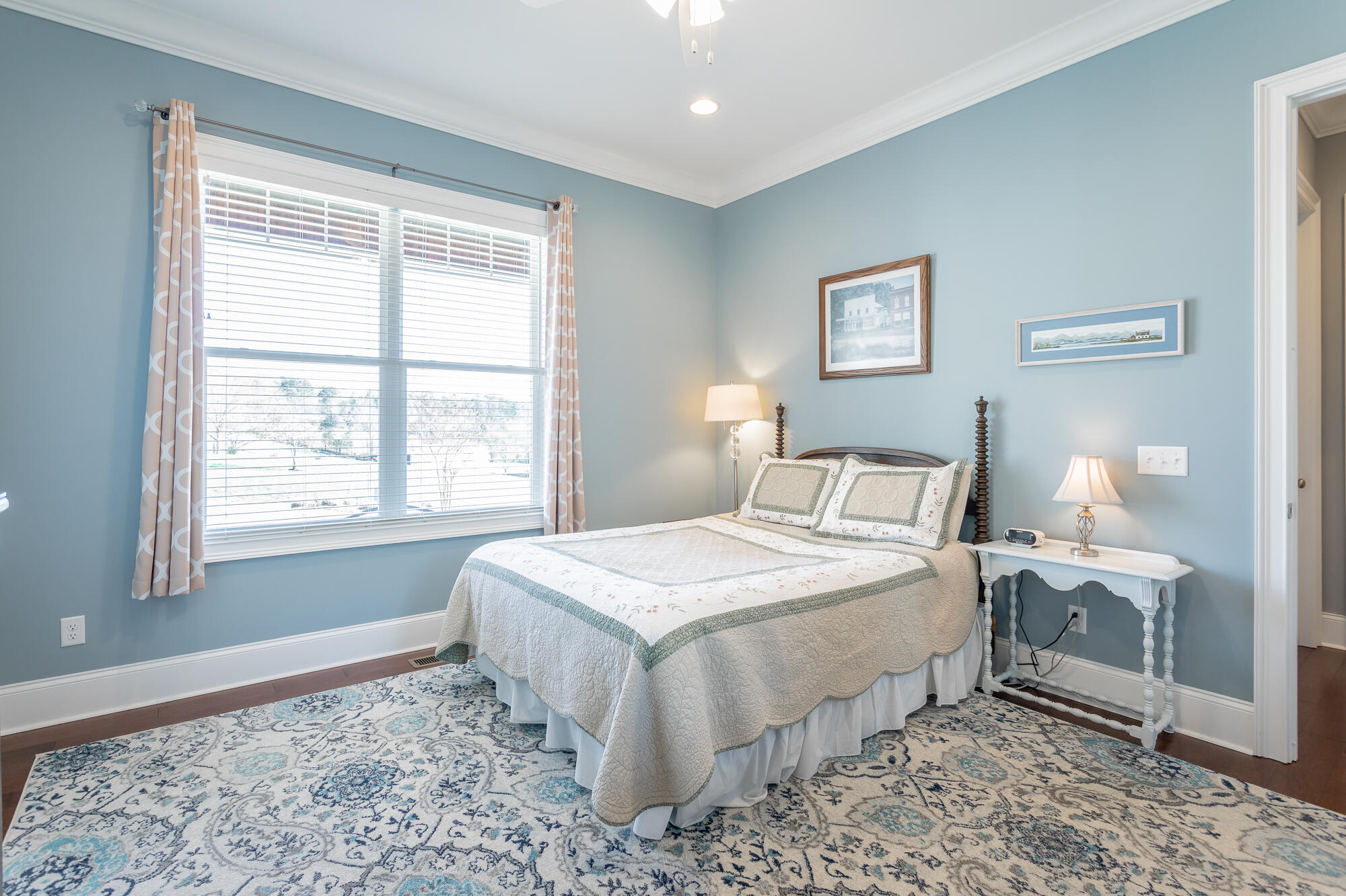 165 Overlook Dr