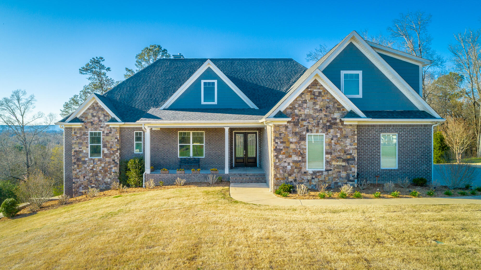 165 Overlook Dr