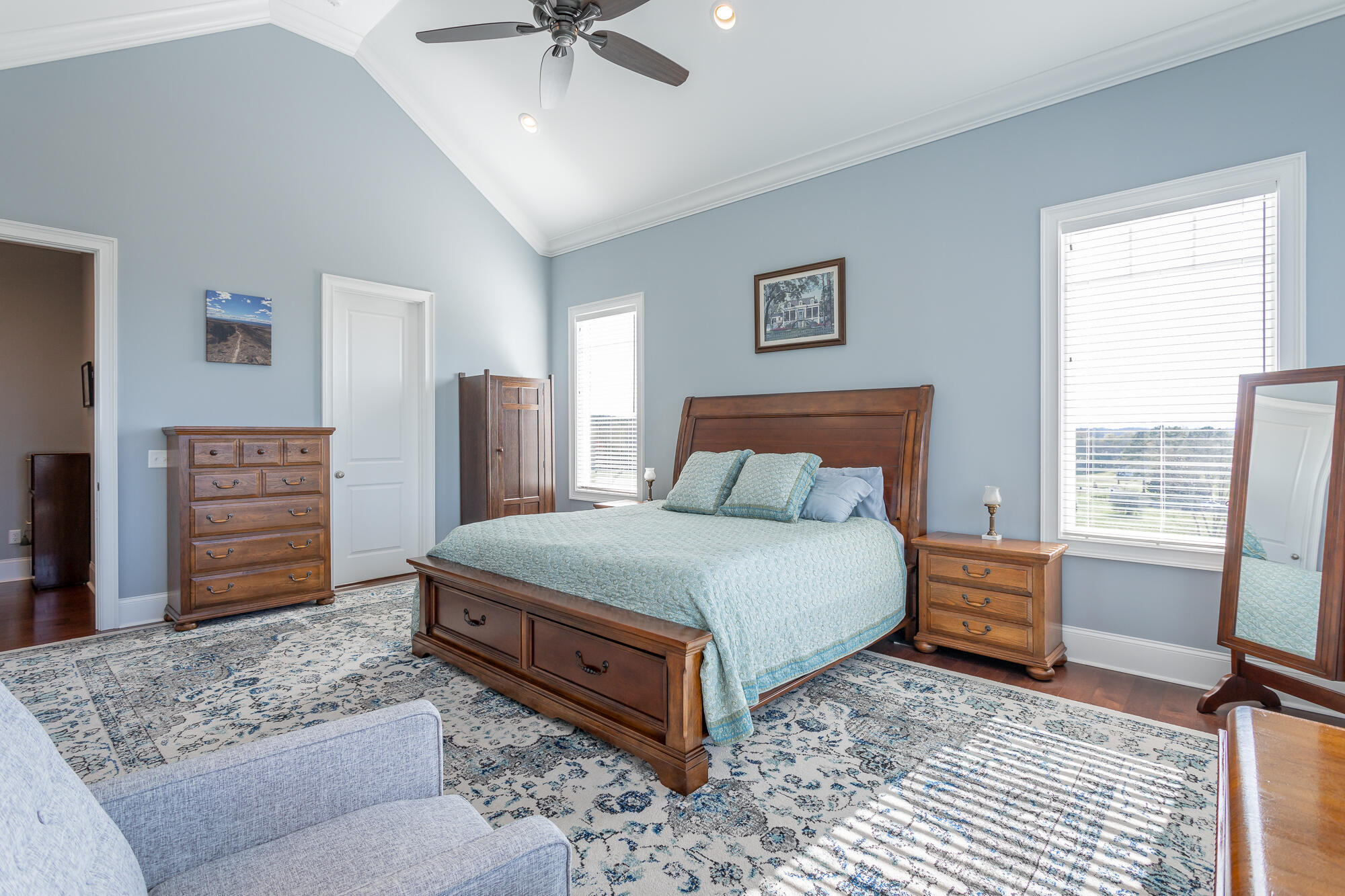 165 Overlook Dr