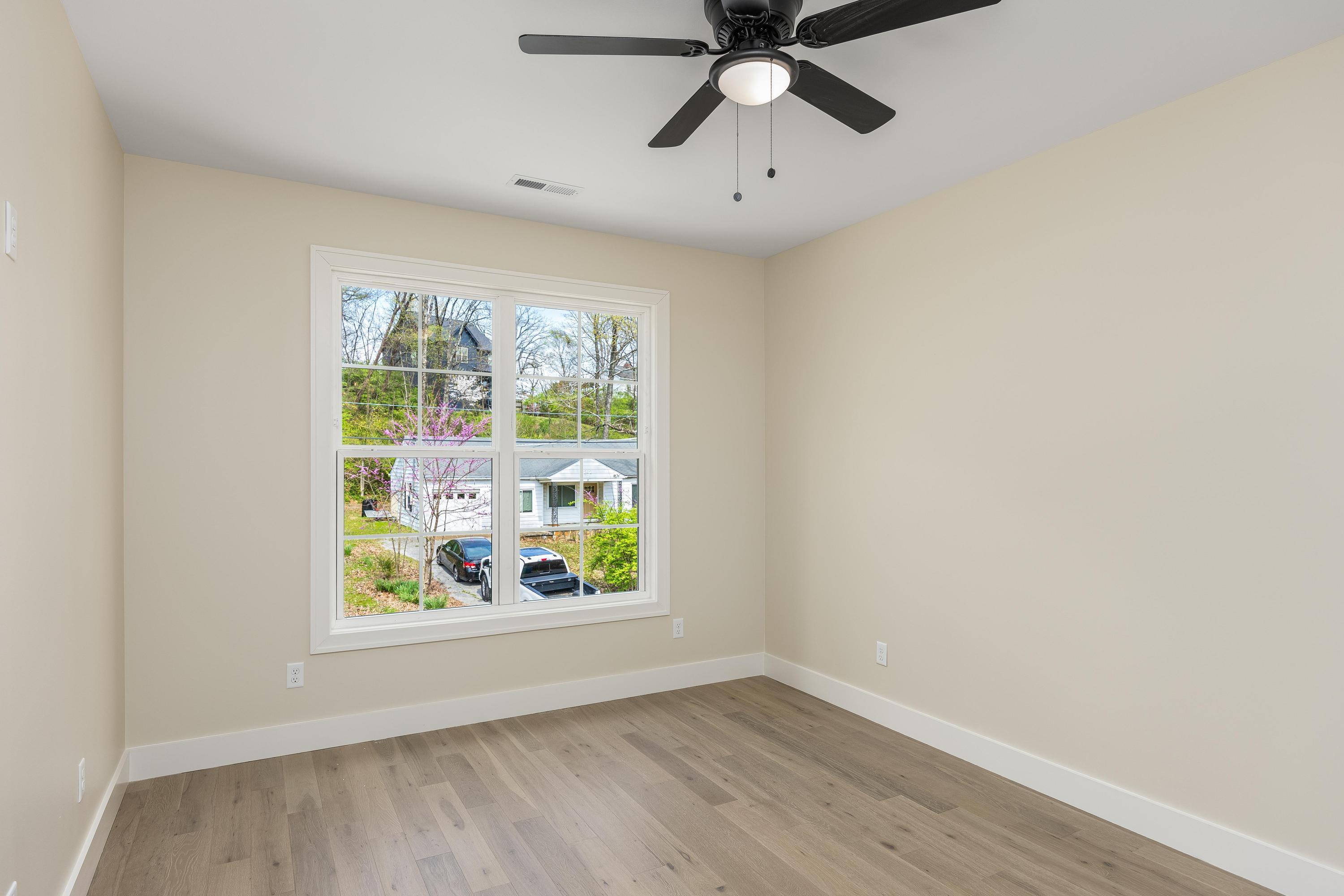 308 Pine Ridge Rd
