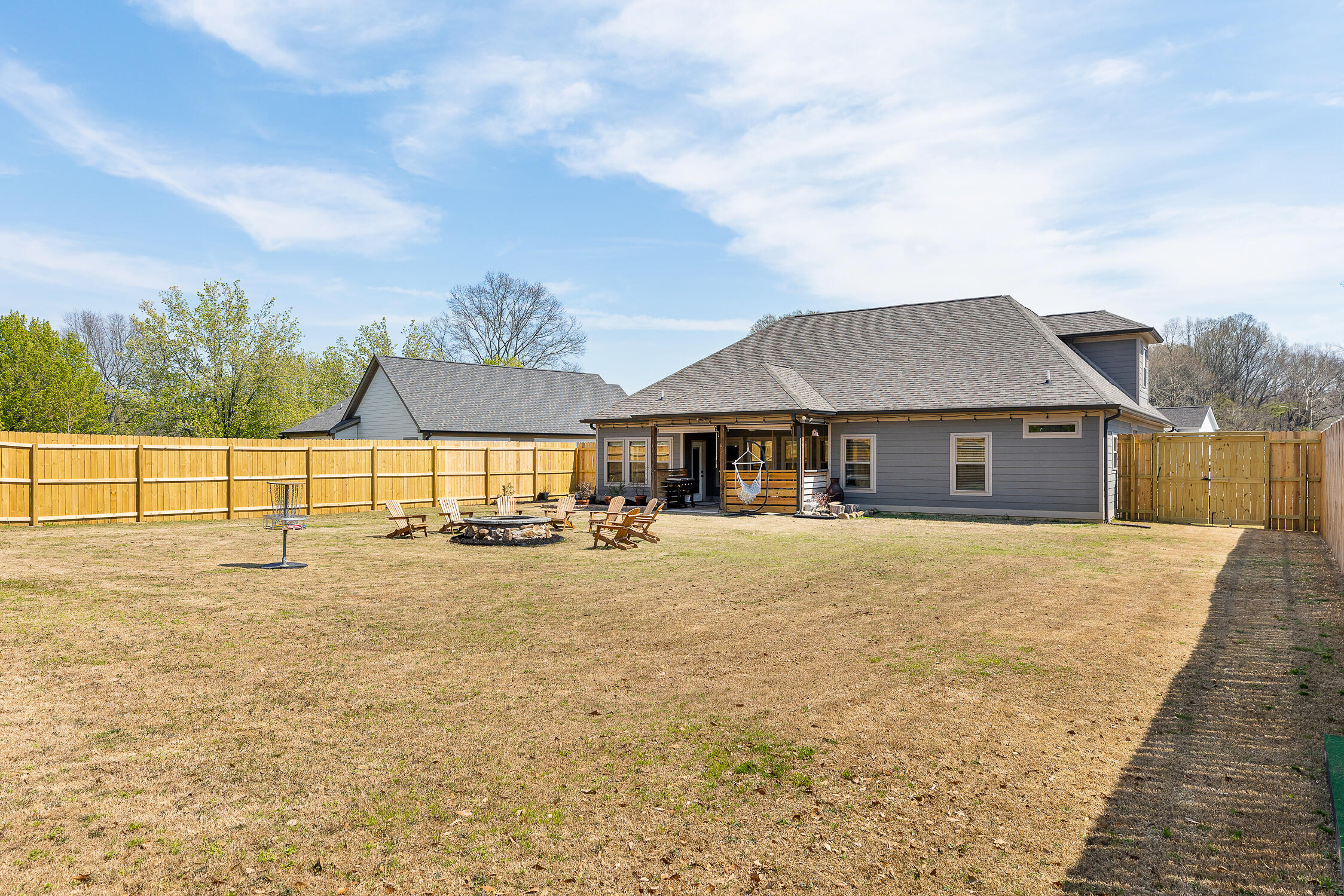 32 Idlerock Drive