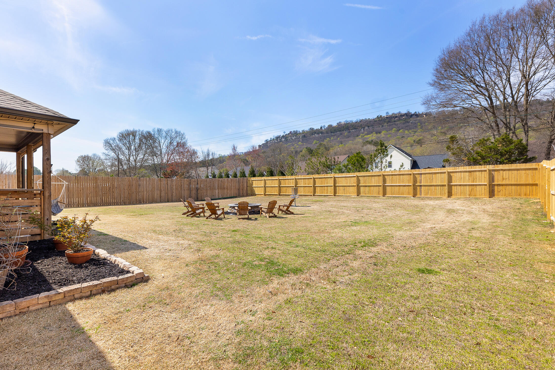 32 Idlerock Drive