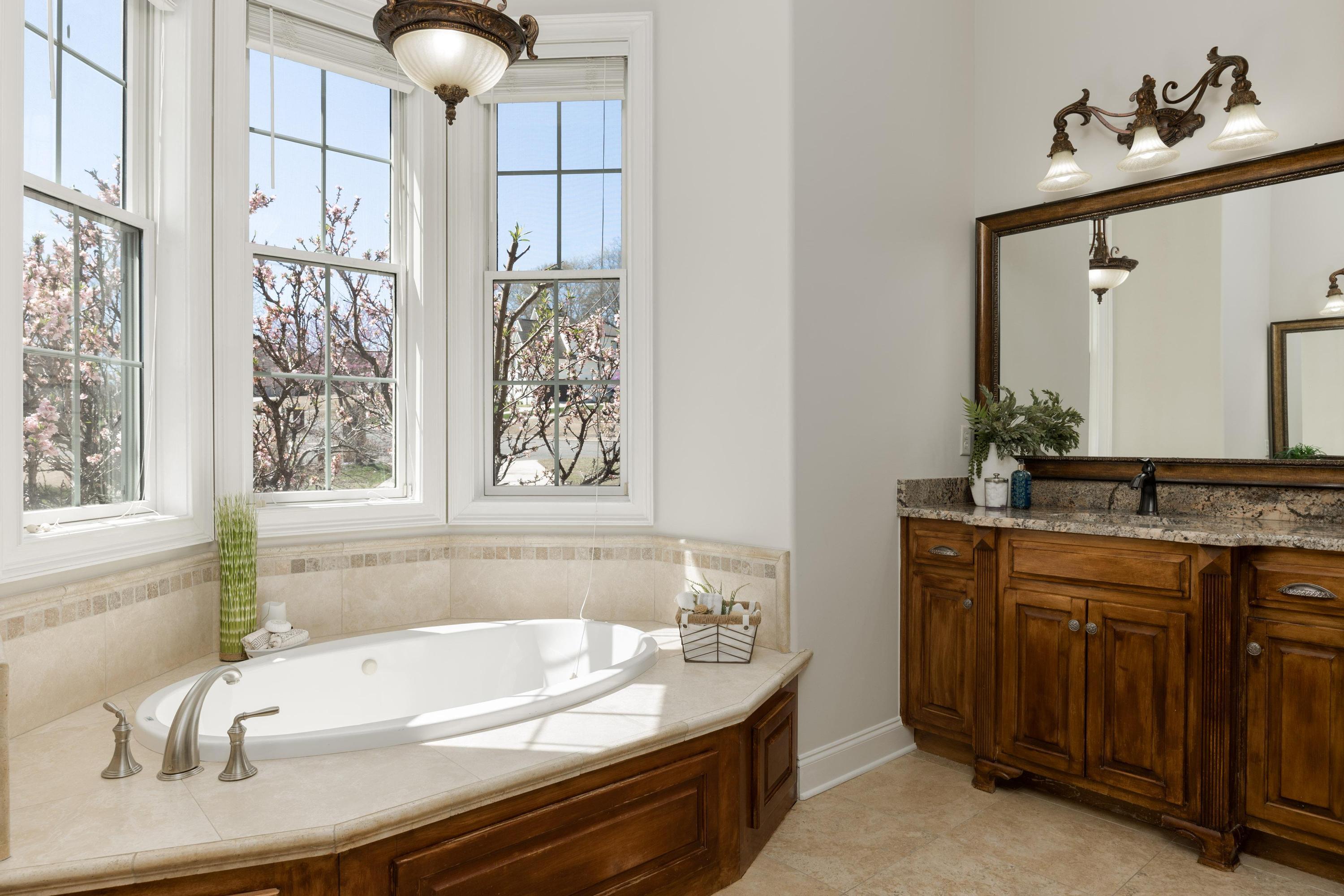 7497 Splendid View Drive