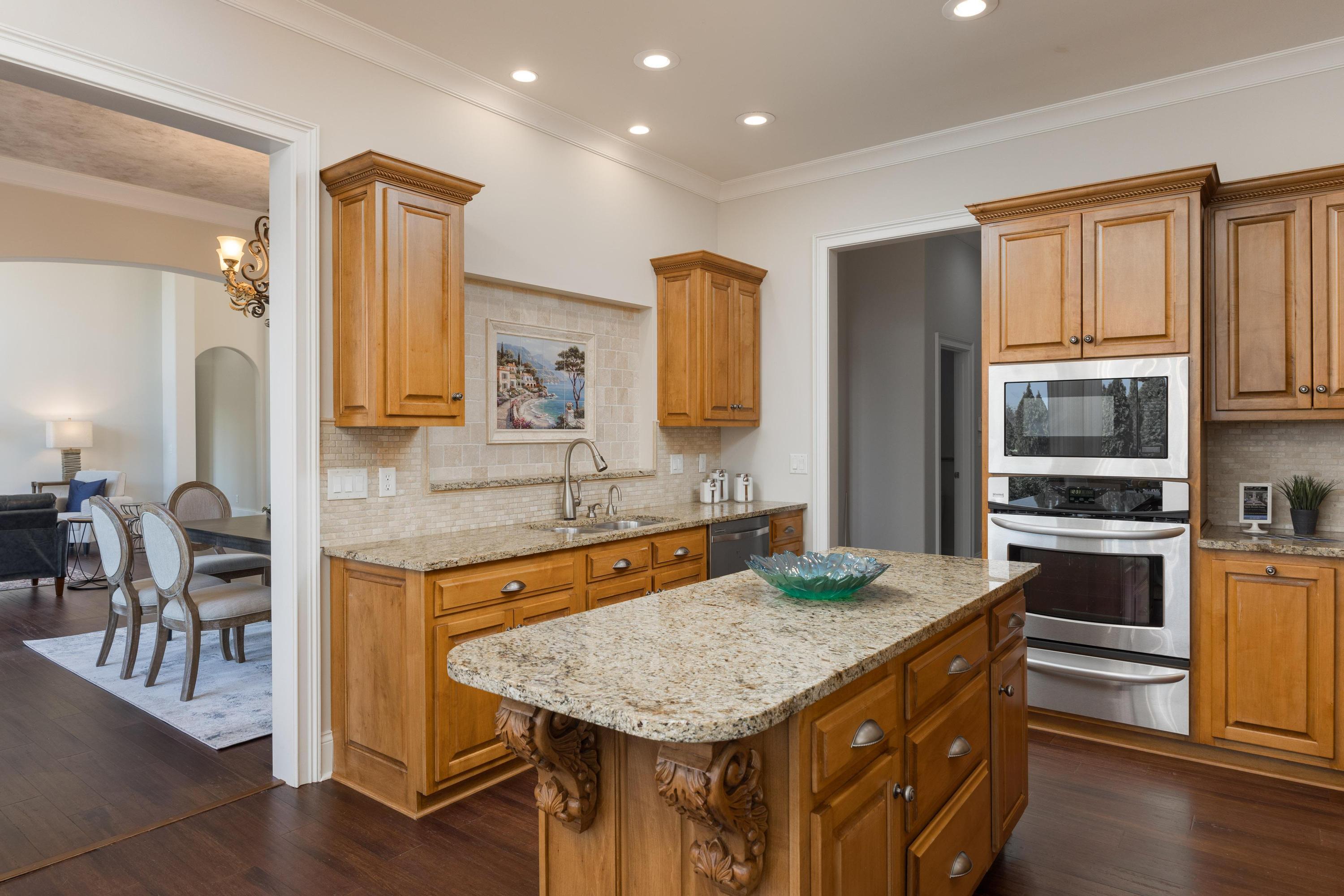 7497 Splendid View Drive