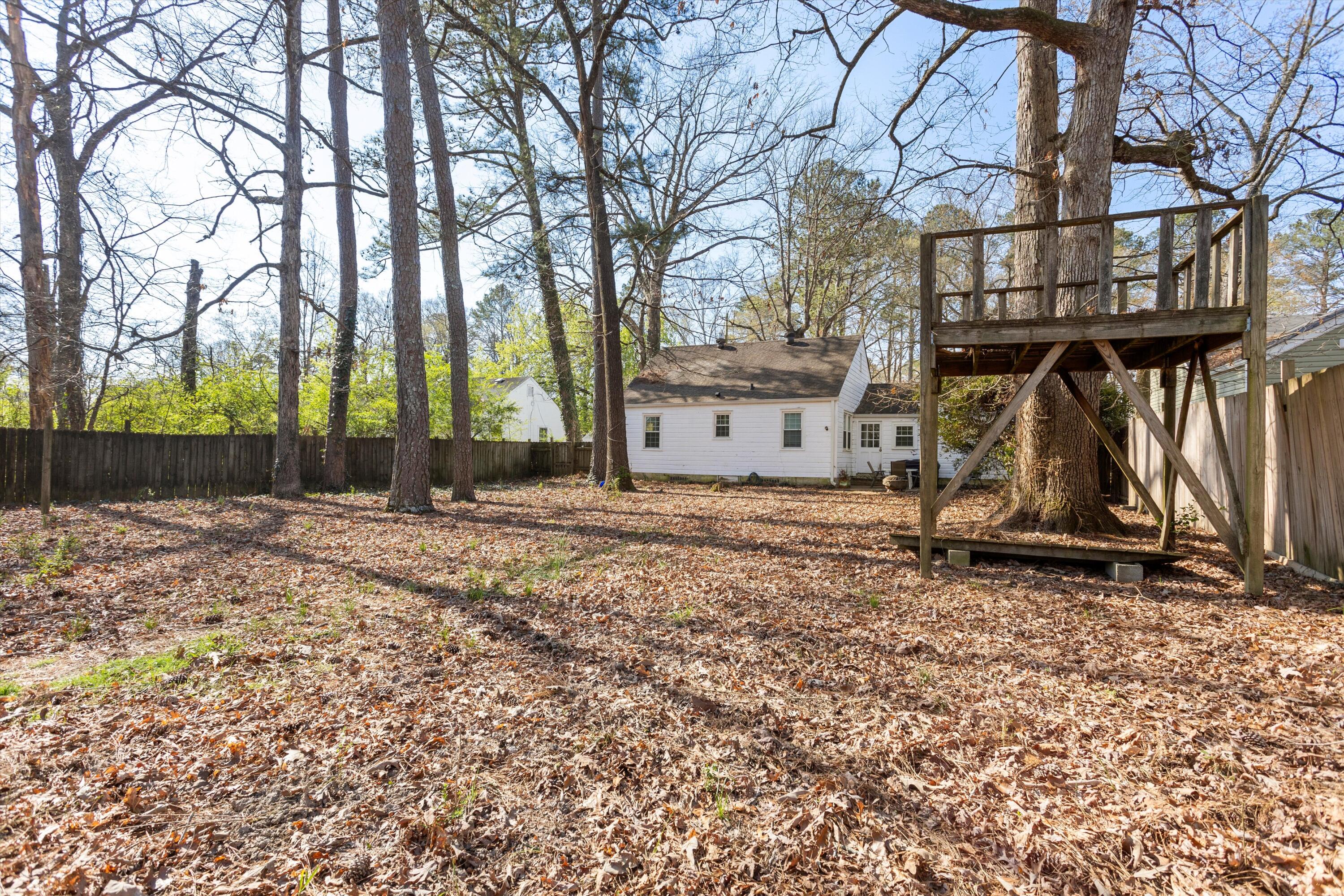 4707 Colonial Dr