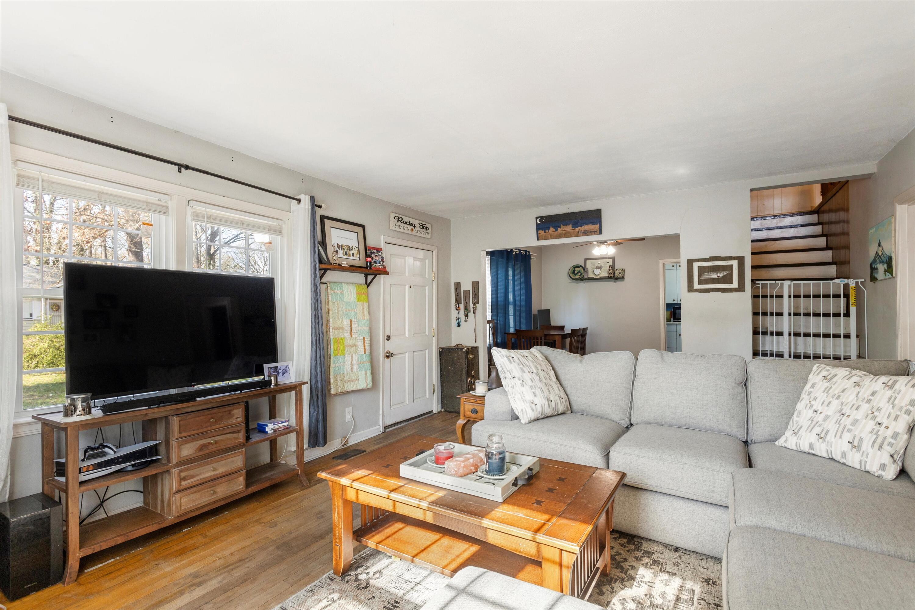 4707 Colonial Dr