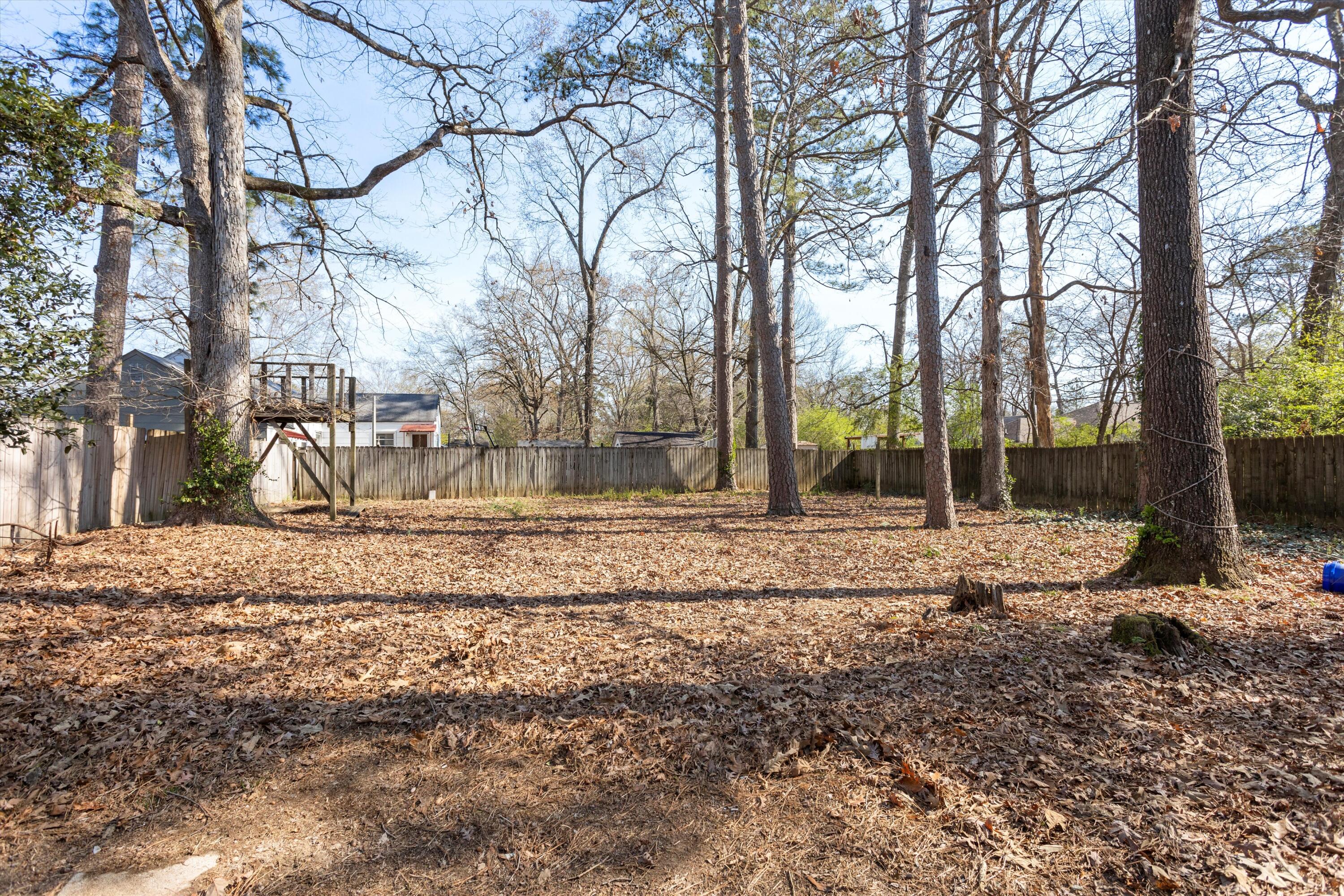 4707 Colonial Dr