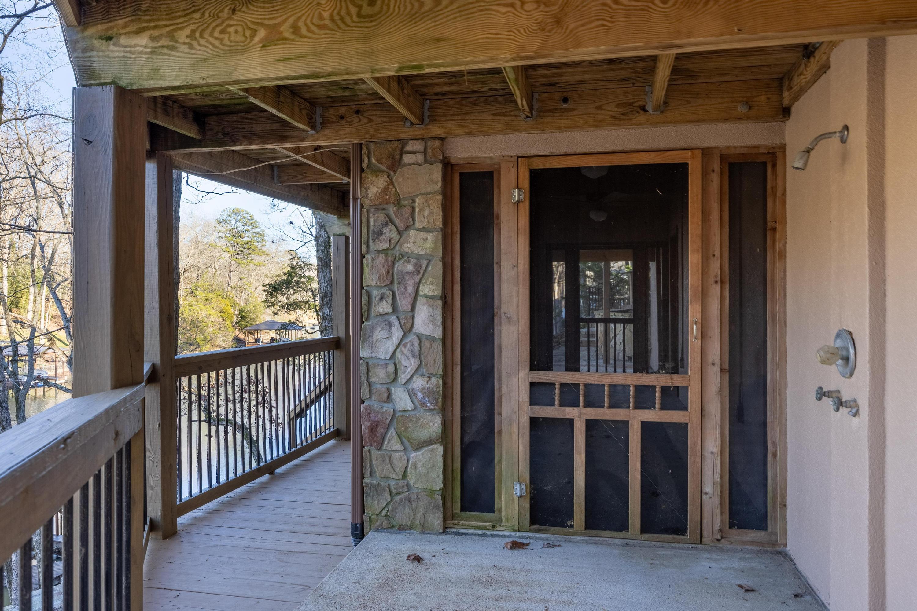 7415 Savannah Drive