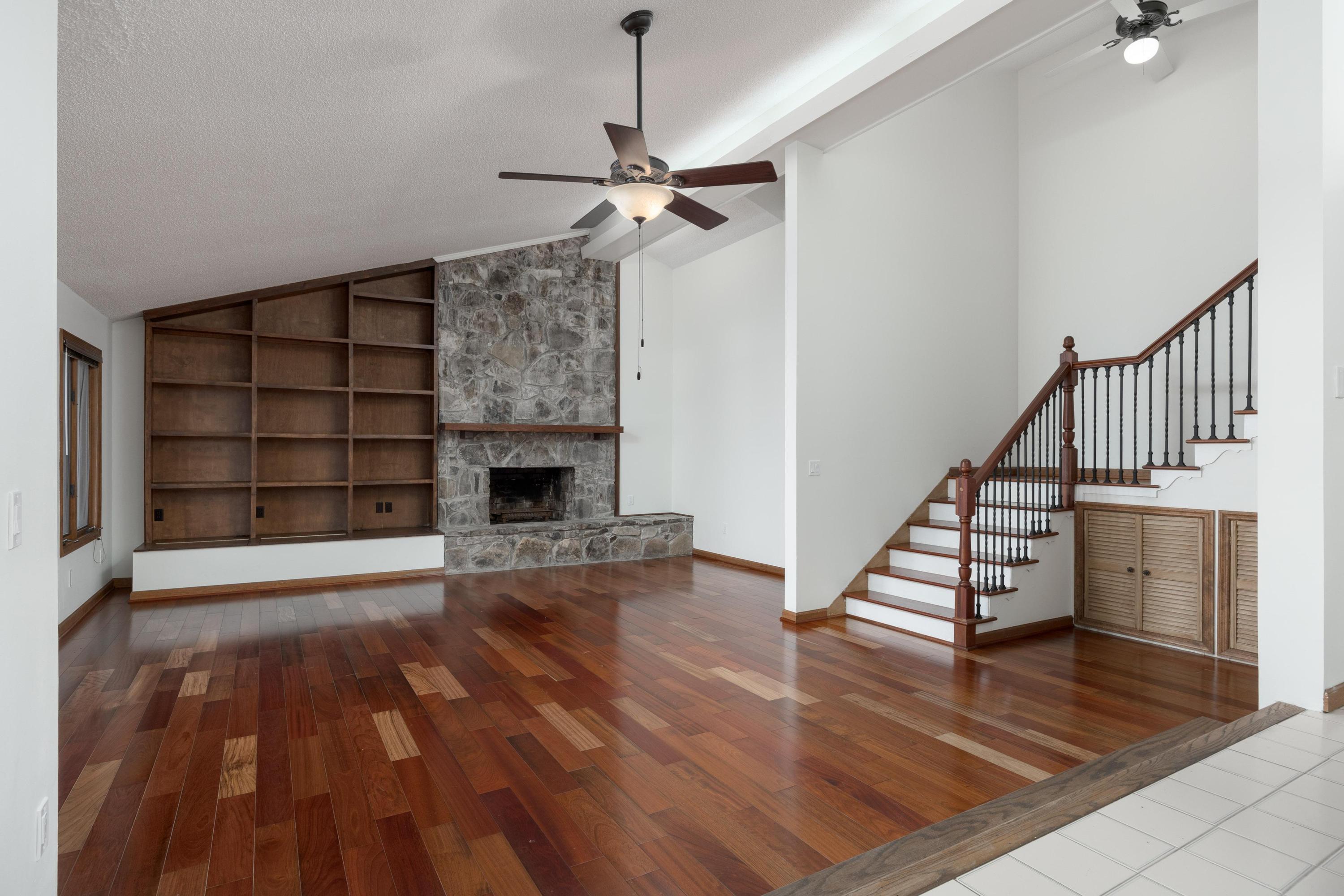 7415 Savannah Drive