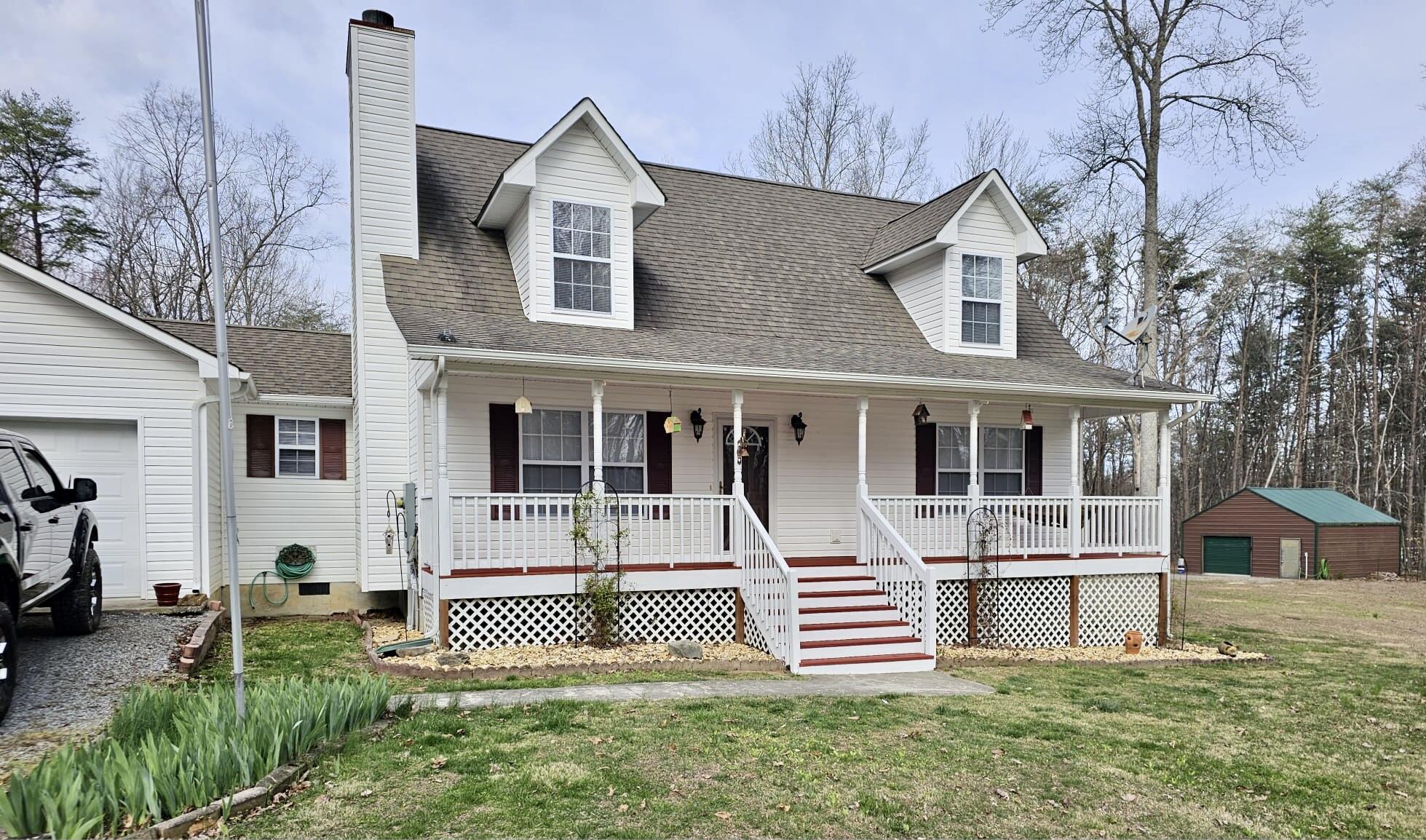 77 Fawn Ln