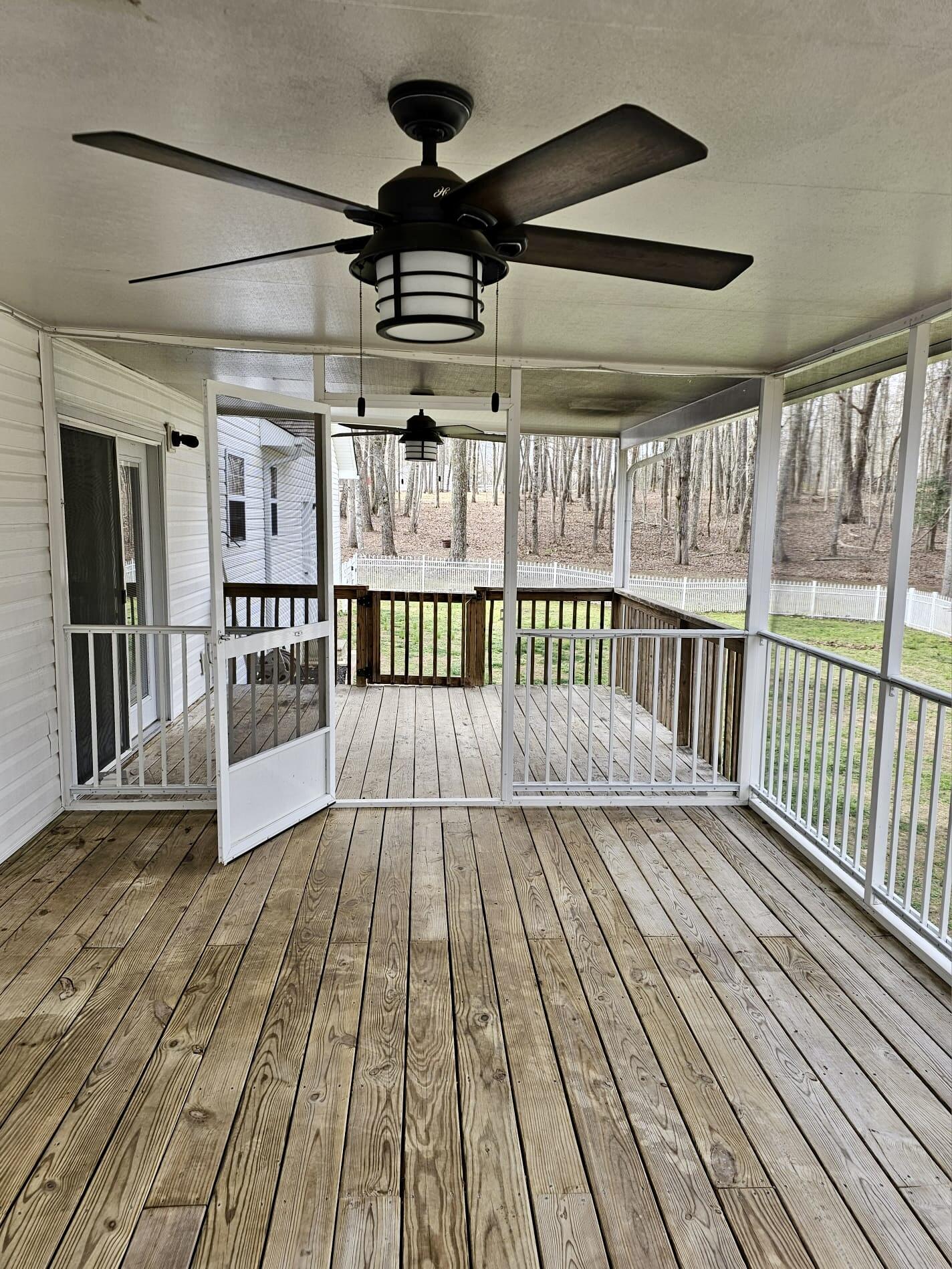 77 Fawn Ln