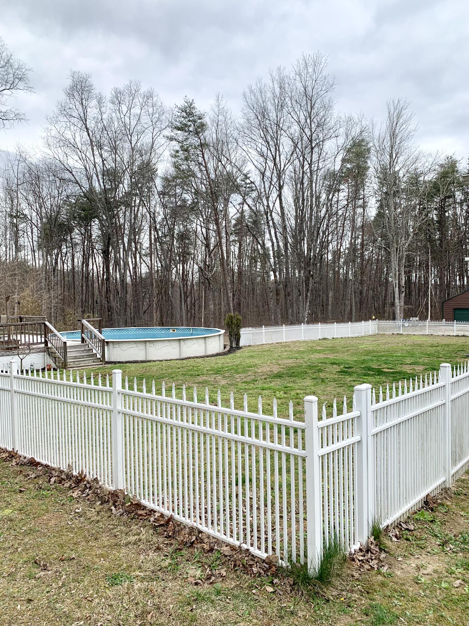 77 Fawn Ln