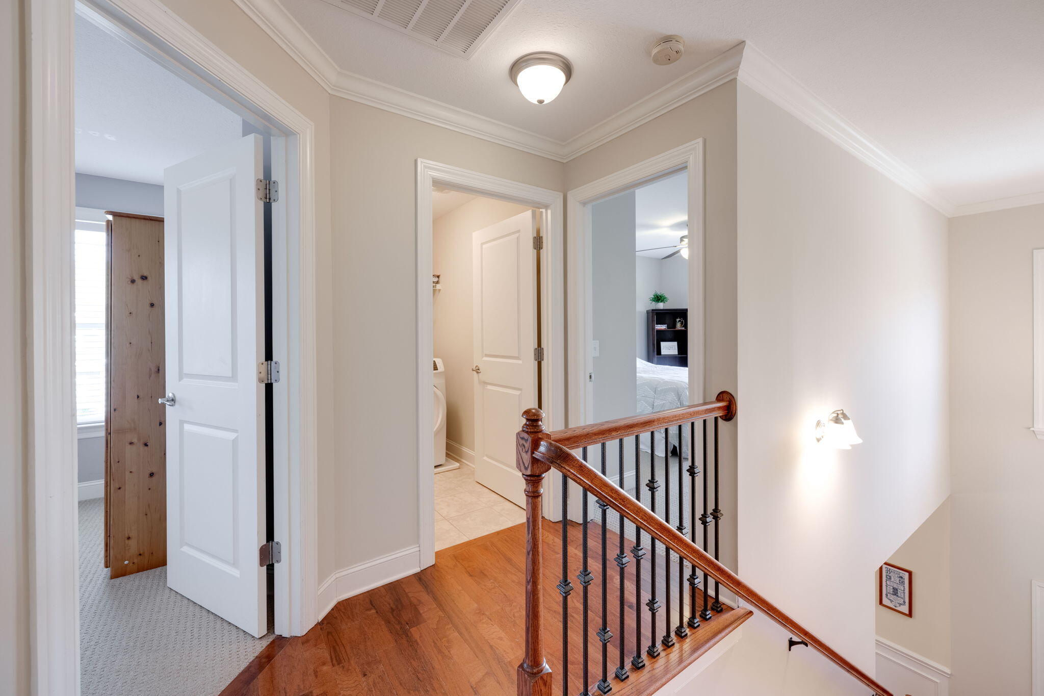 1012 Lynnstone Dr