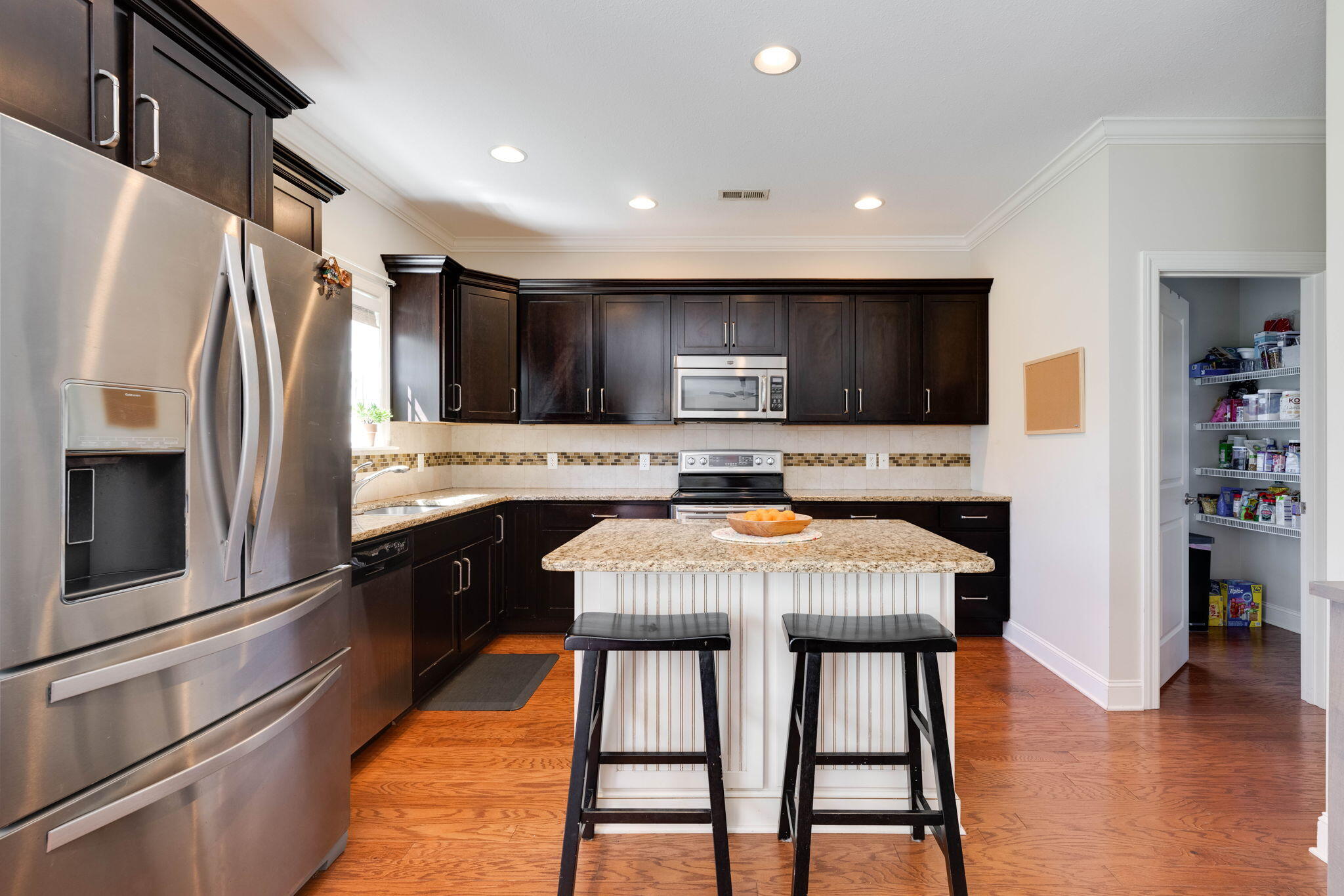 1012 Lynnstone Dr