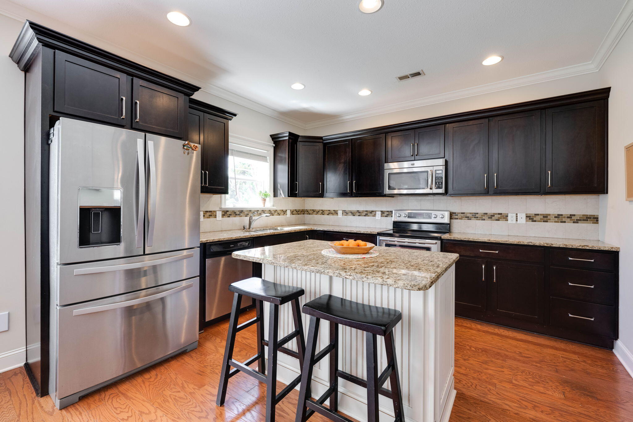 1012 Lynnstone Dr