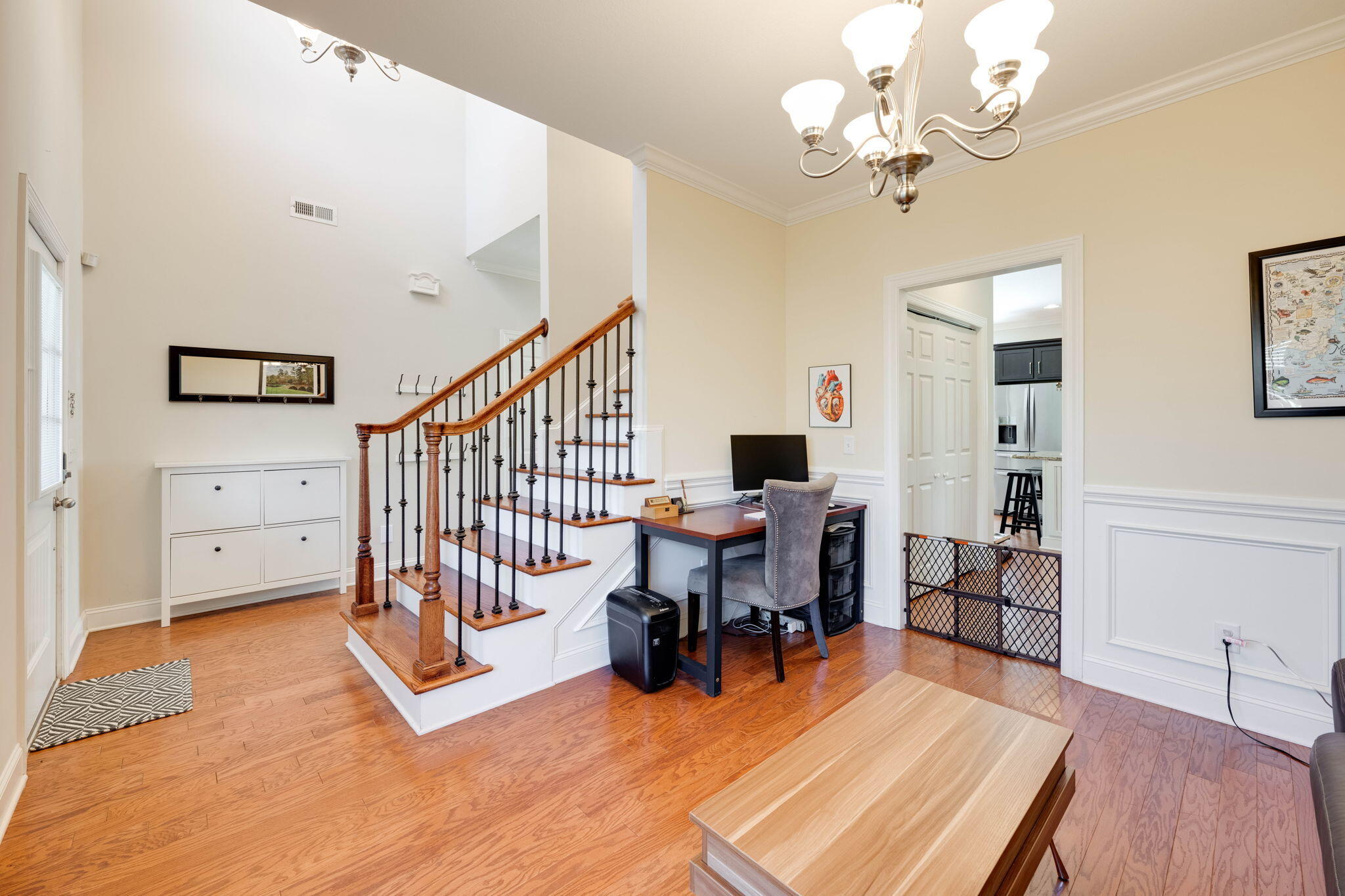 1012 Lynnstone Dr