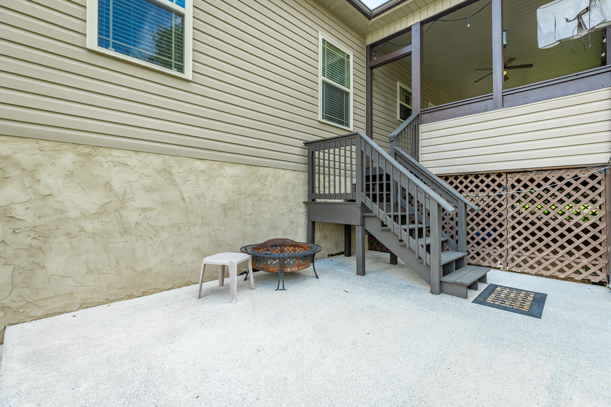 9 Cork Oak Cir
