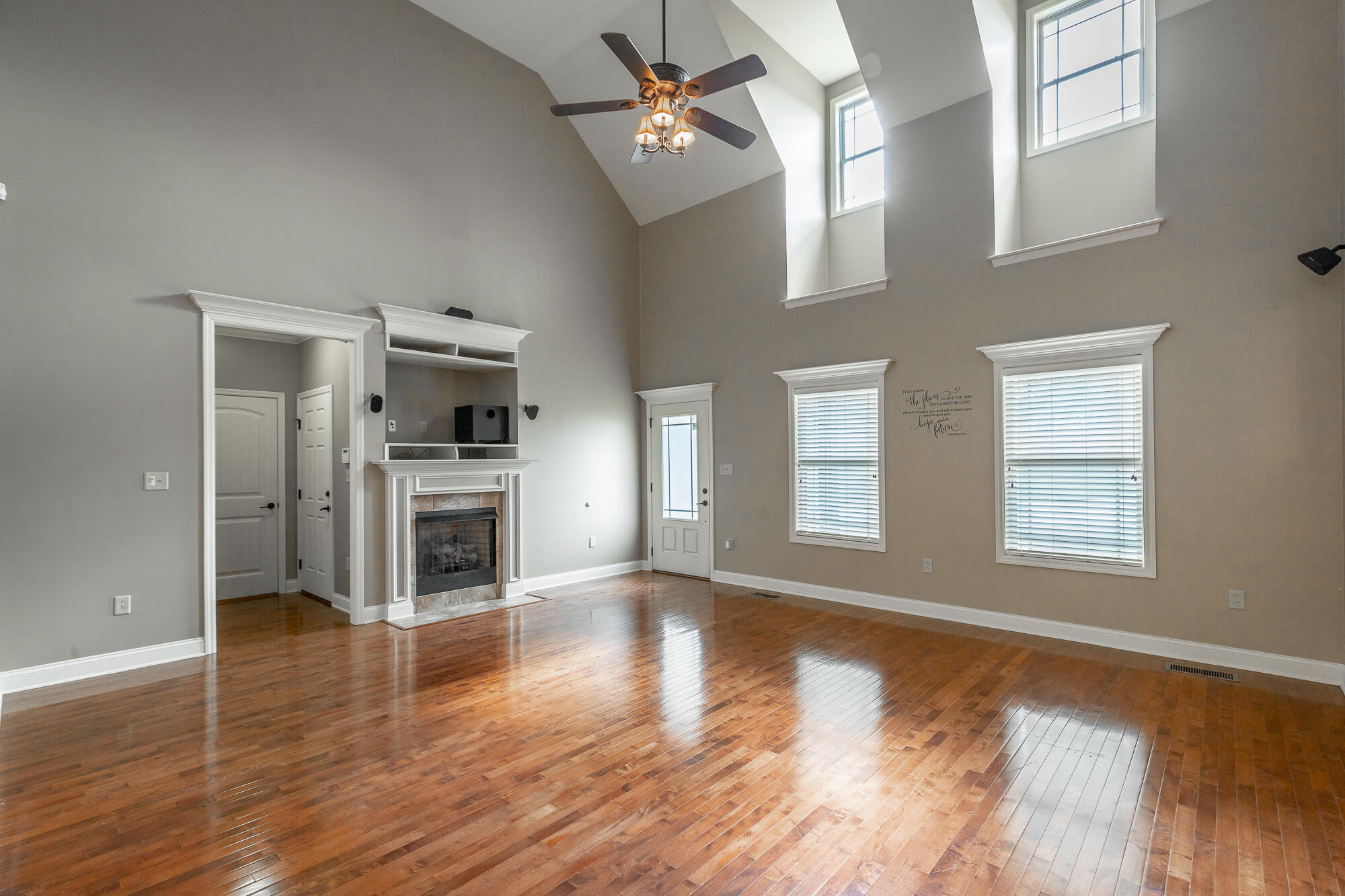 9 Cork Oak Cir